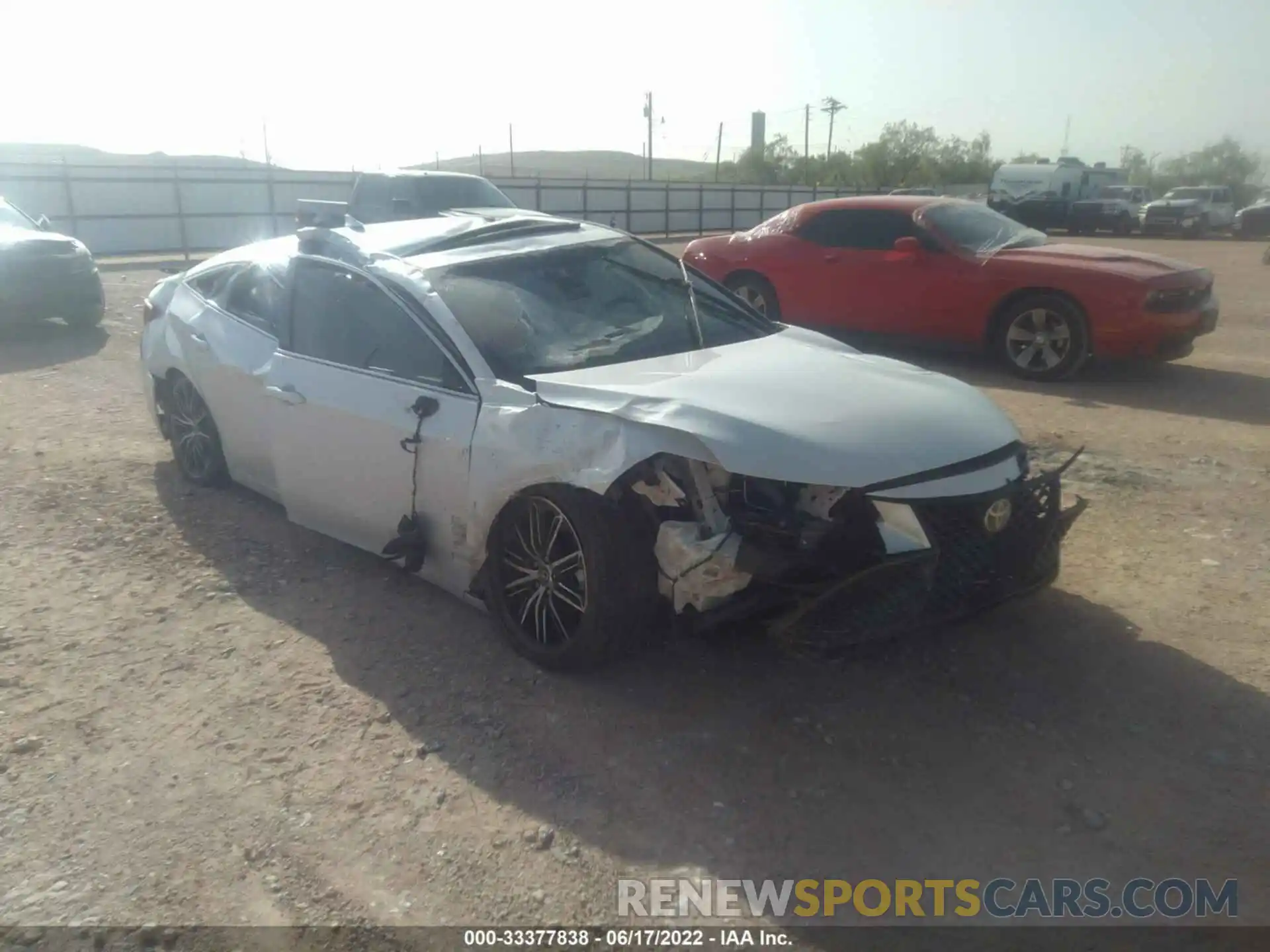 1 Photograph of a damaged car 4T1BZ1FB3KU011871 TOYOTA AVALON 2019