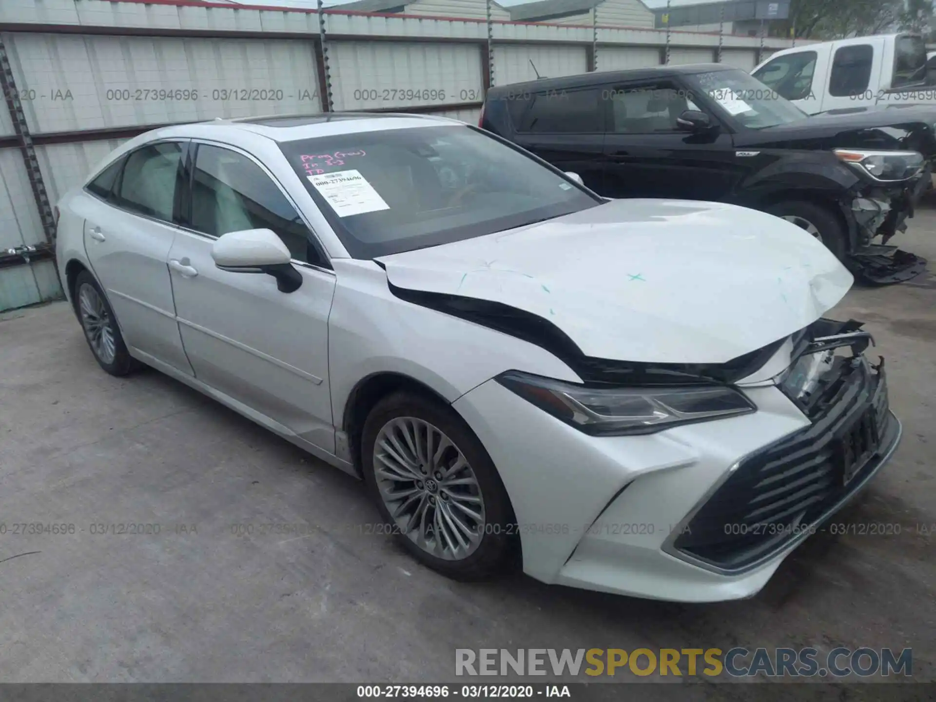 1 Photograph of a damaged car 4T1BZ1FB3KU014642 TOYOTA AVALON 2019