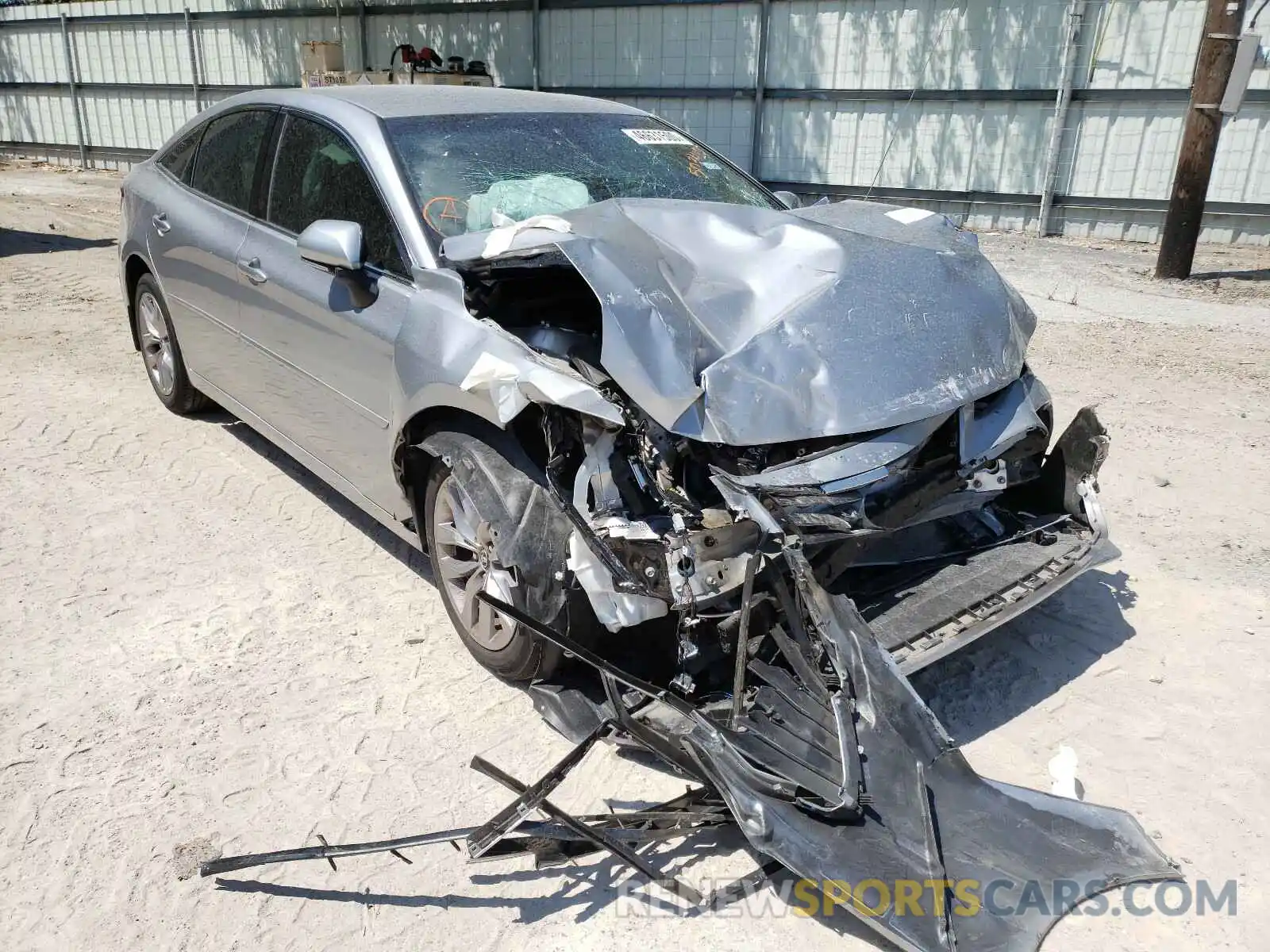 1 Photograph of a damaged car 4T1BZ1FB3KU015421 TOYOTA AVALON 2019