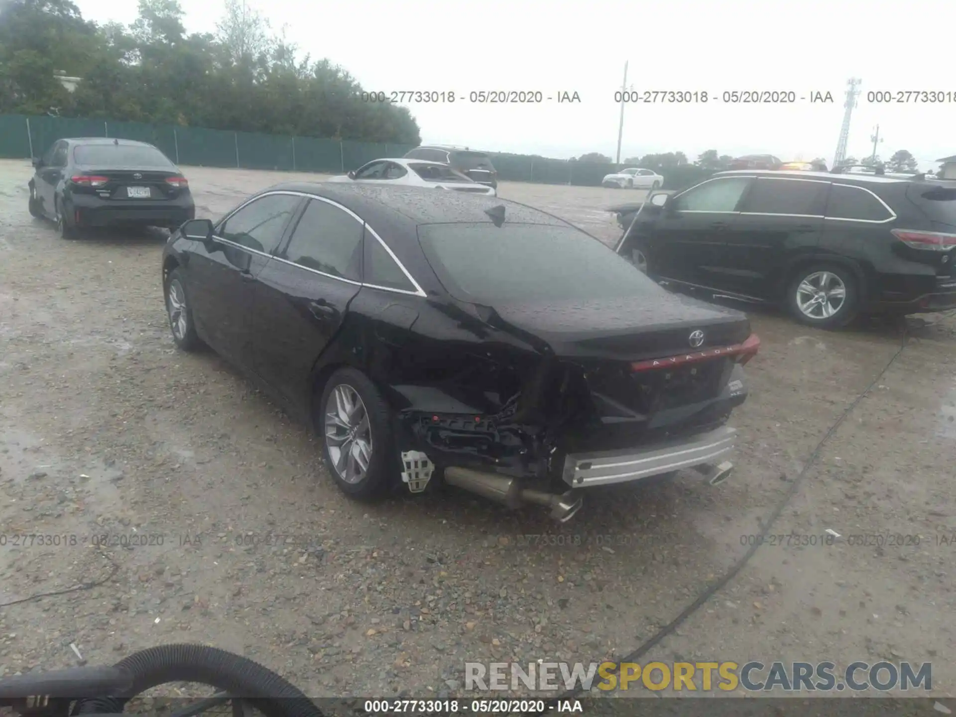 3 Photograph of a damaged car 4T1BZ1FB3KU016374 TOYOTA AVALON 2019