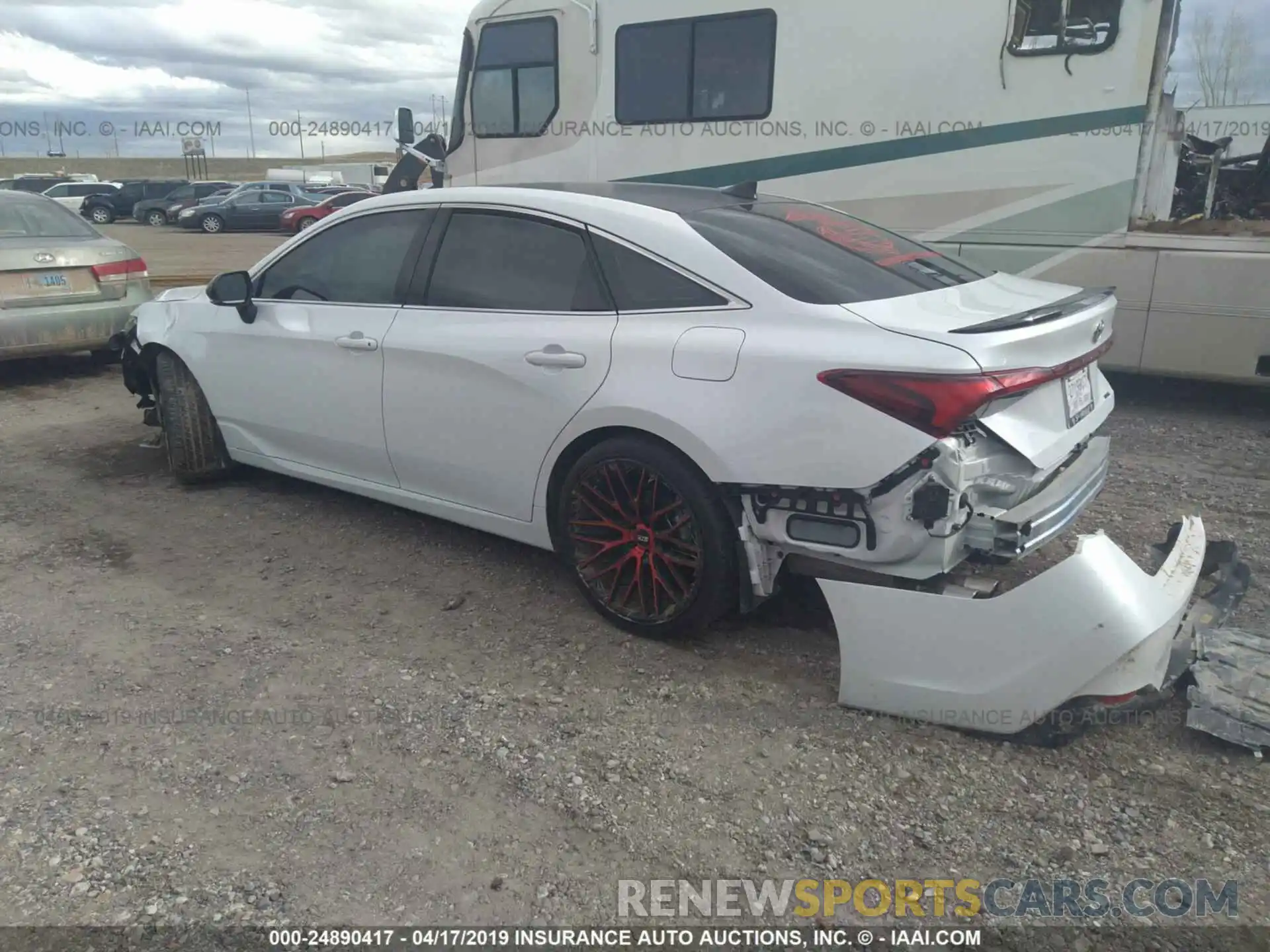 3 Photograph of a damaged car 4T1BZ1FB3KU017993 TOYOTA AVALON 2019