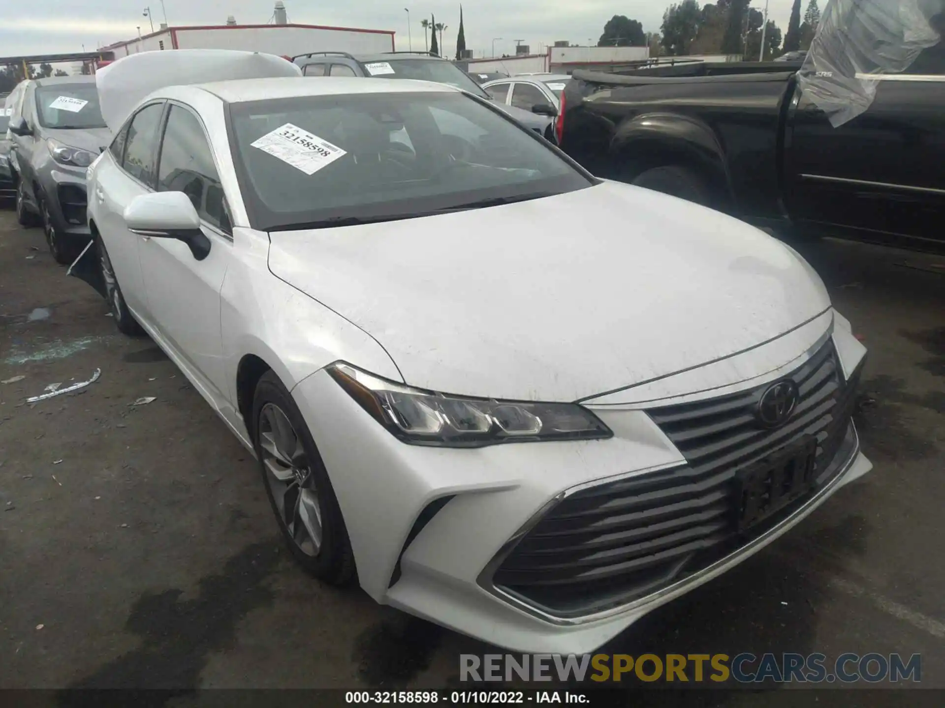 1 Photograph of a damaged car 4T1BZ1FB3KU018223 TOYOTA AVALON 2019