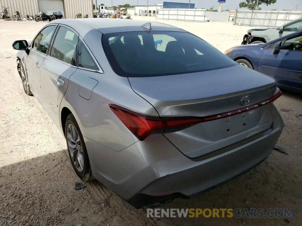 3 Photograph of a damaged car 4T1BZ1FB3KU021168 TOYOTA AVALON 2019