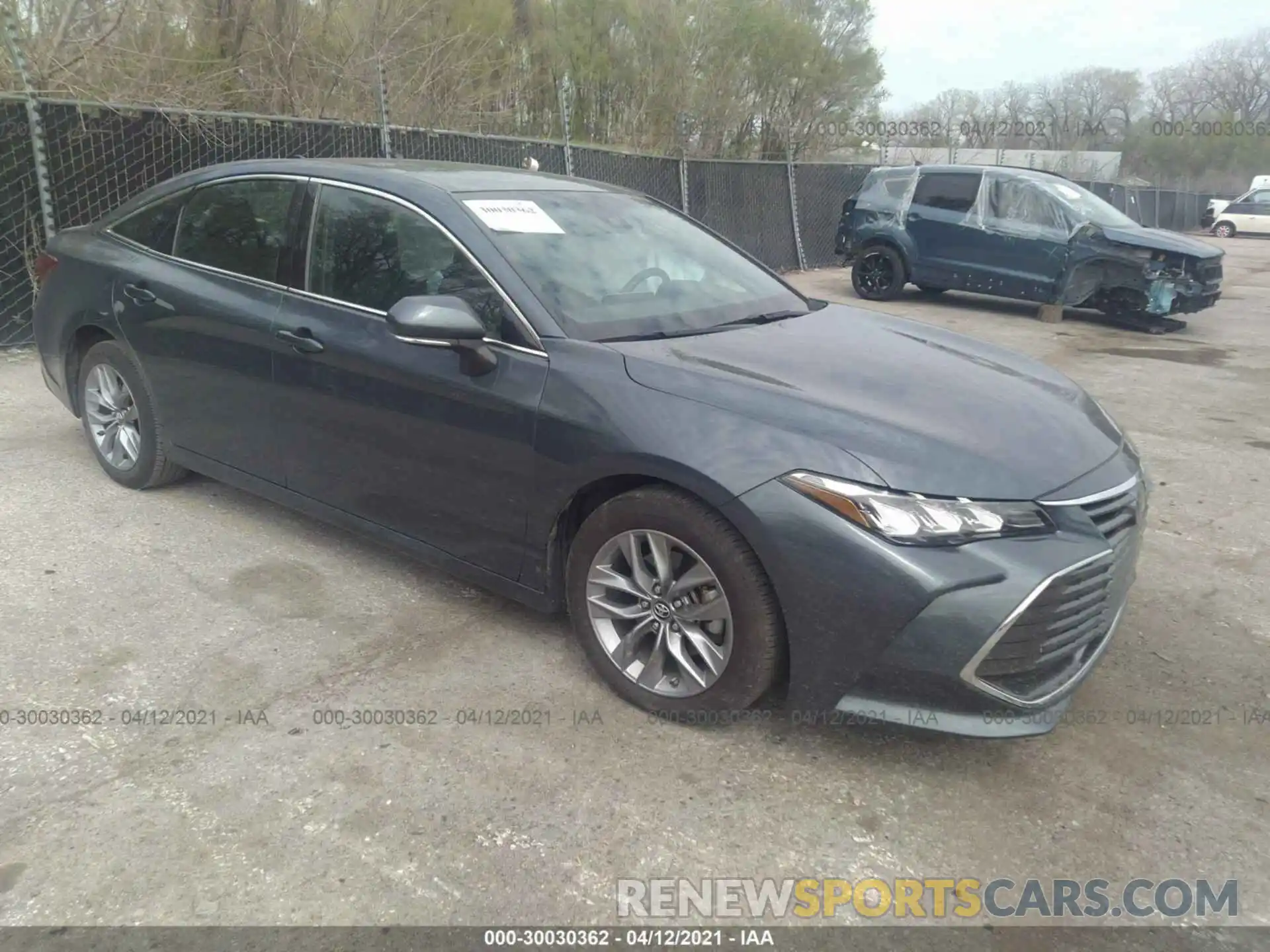 1 Photograph of a damaged car 4T1BZ1FB3KU023809 TOYOTA AVALON 2019