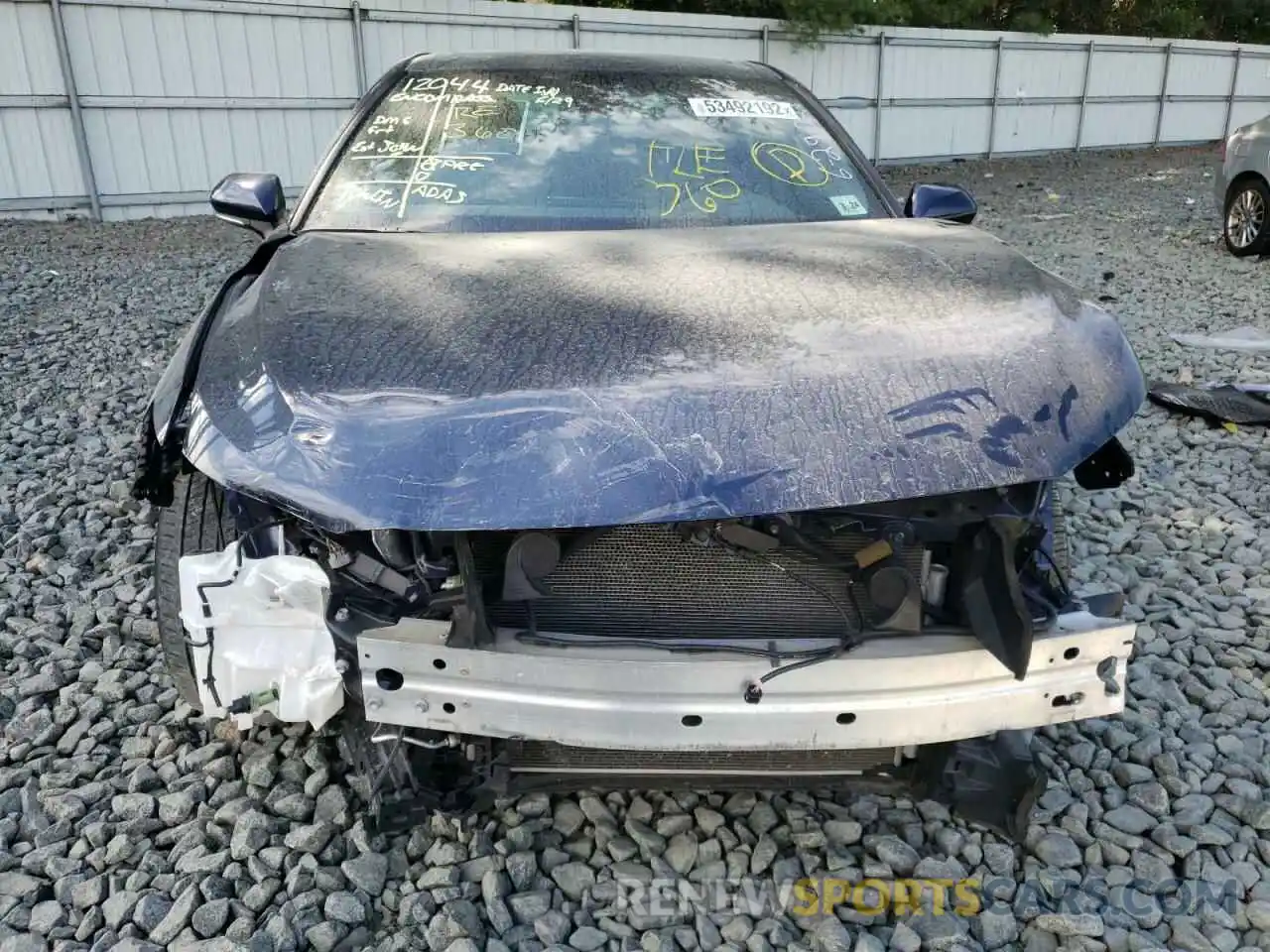 9 Photograph of a damaged car 4T1BZ1FB3KU025804 TOYOTA AVALON 2019