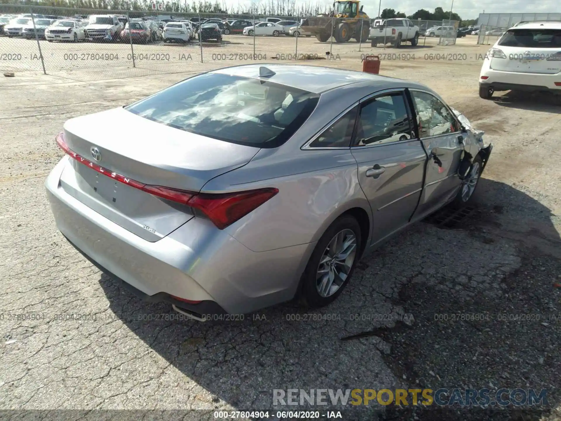 4 Photograph of a damaged car 4T1BZ1FB3KU031540 TOYOTA AVALON 2019