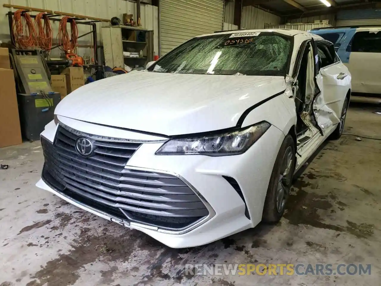 2 Фотография поврежденного автомобиля 4T1BZ1FB3KU034289 TOYOTA AVALON 2019