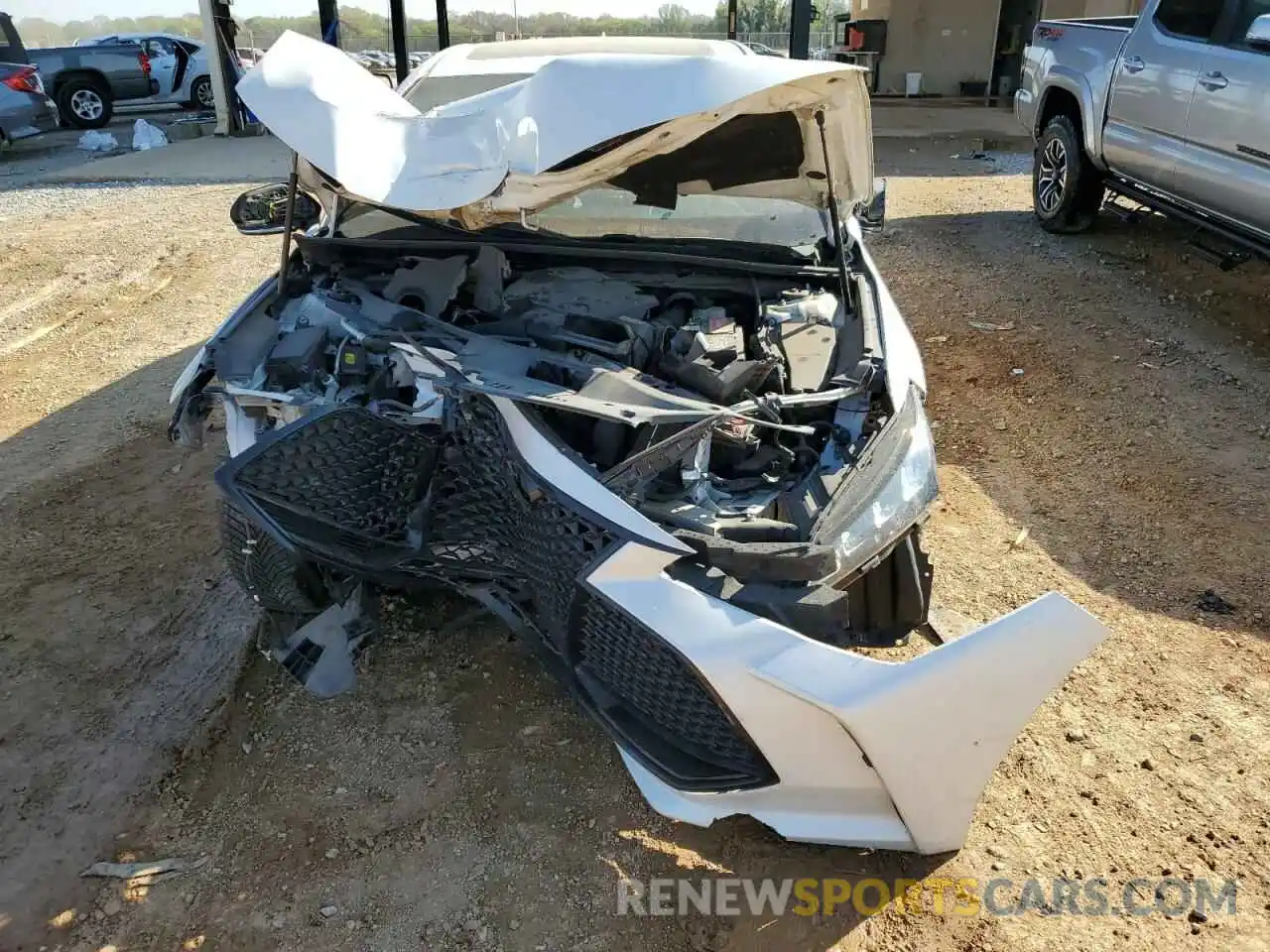 5 Photograph of a damaged car 4T1BZ1FB4KU002645 TOYOTA AVALON 2019