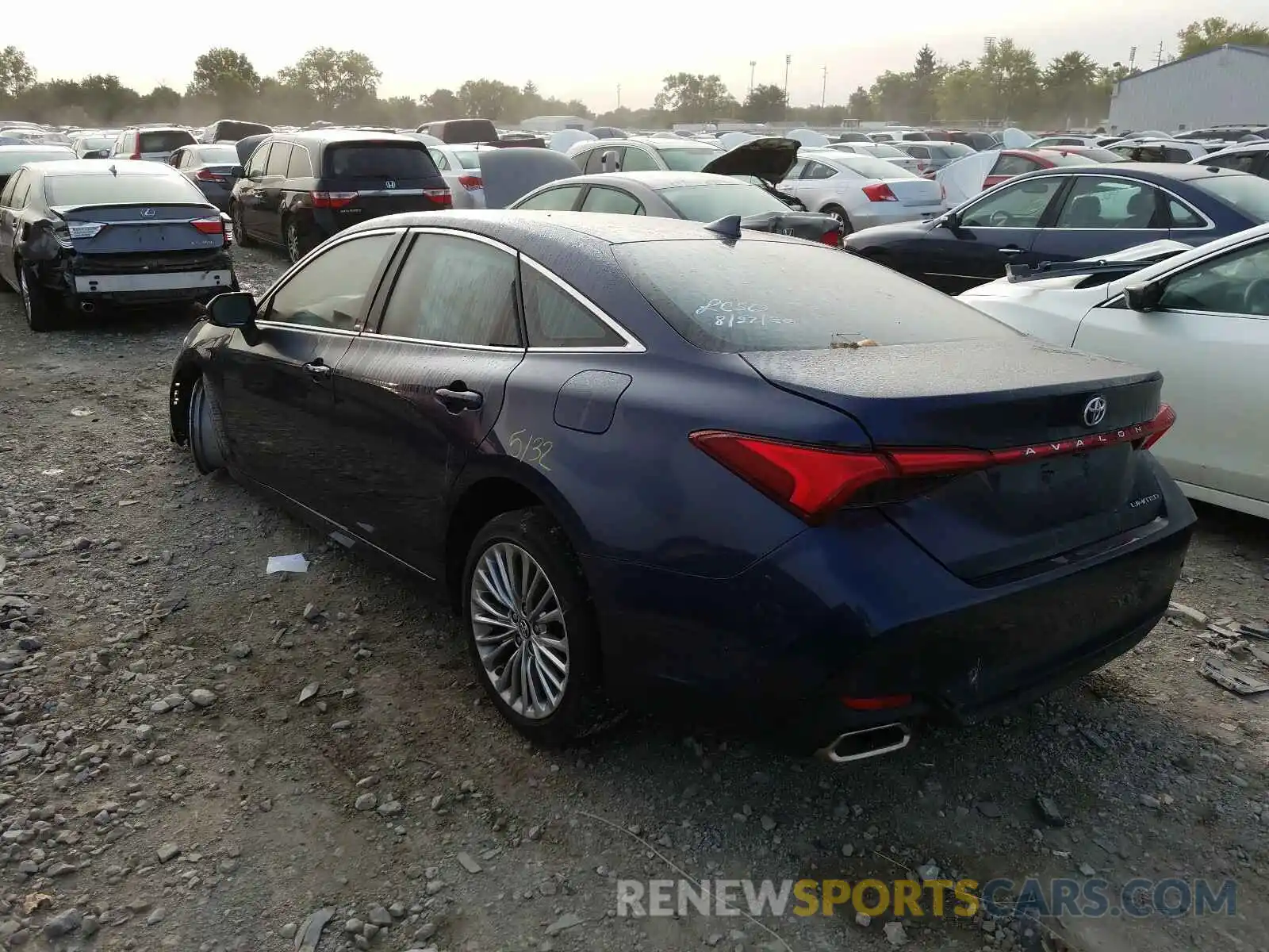 3 Photograph of a damaged car 4T1BZ1FB4KU002726 TOYOTA AVALON 2019