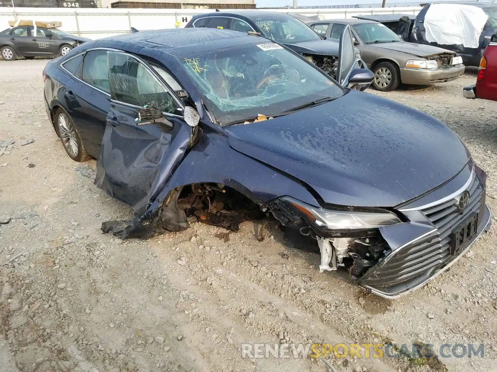 9 Photograph of a damaged car 4T1BZ1FB4KU002726 TOYOTA AVALON 2019