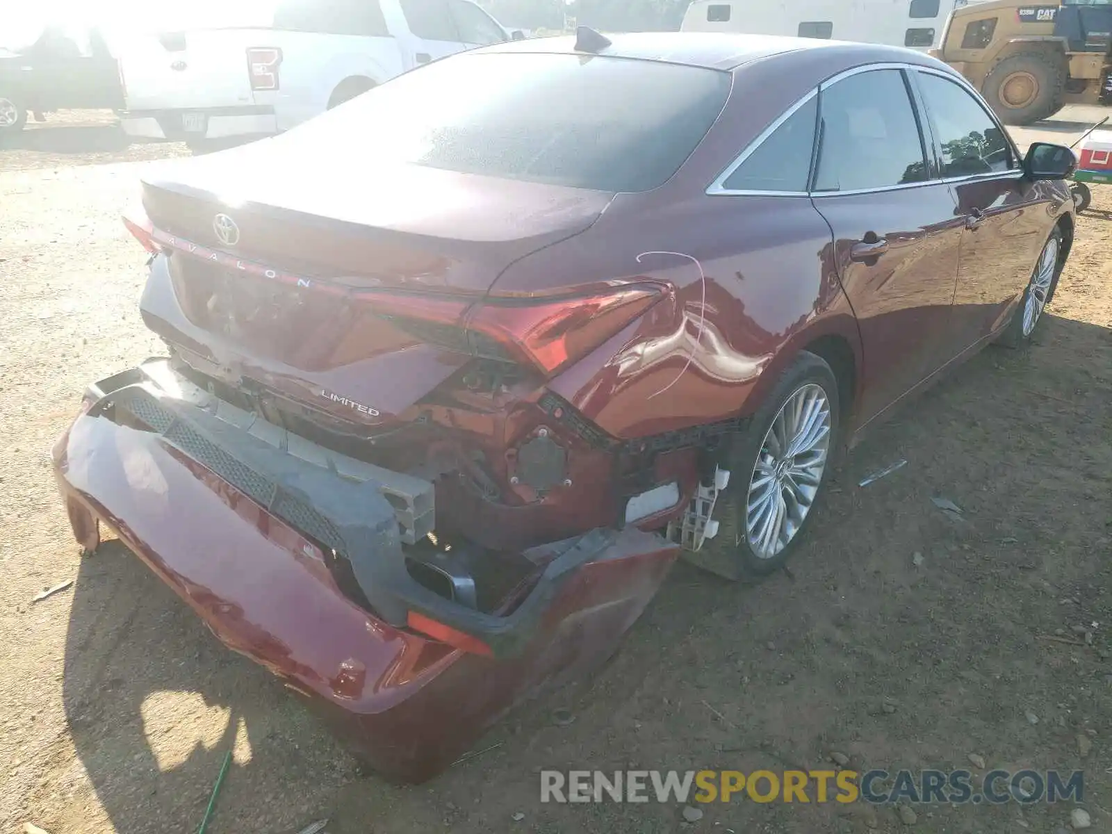 4 Photograph of a damaged car 4T1BZ1FB4KU003388 TOYOTA AVALON 2019