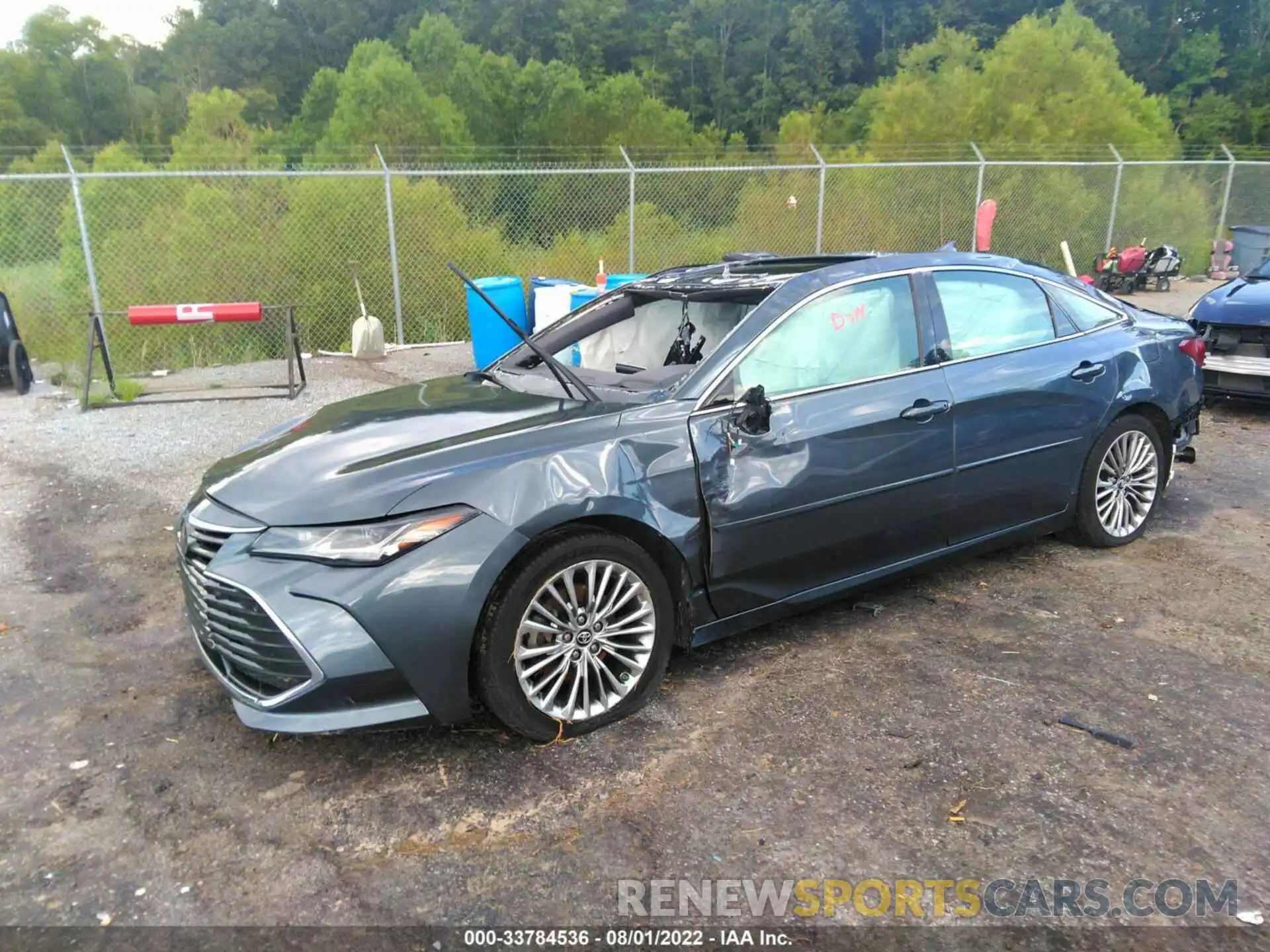 2 Photograph of a damaged car 4T1BZ1FB4KU006534 TOYOTA AVALON 2019