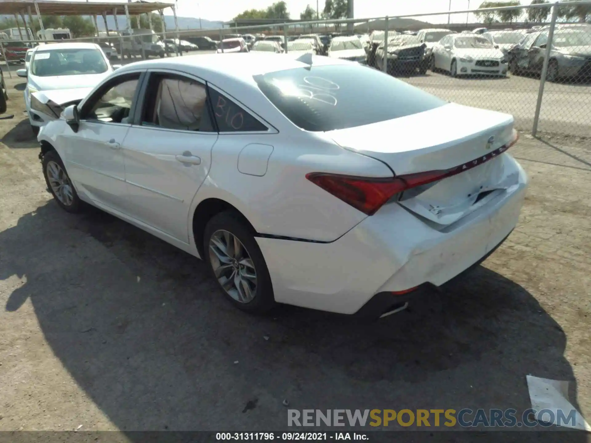 3 Photograph of a damaged car 4T1BZ1FB4KU019235 TOYOTA AVALON 2019