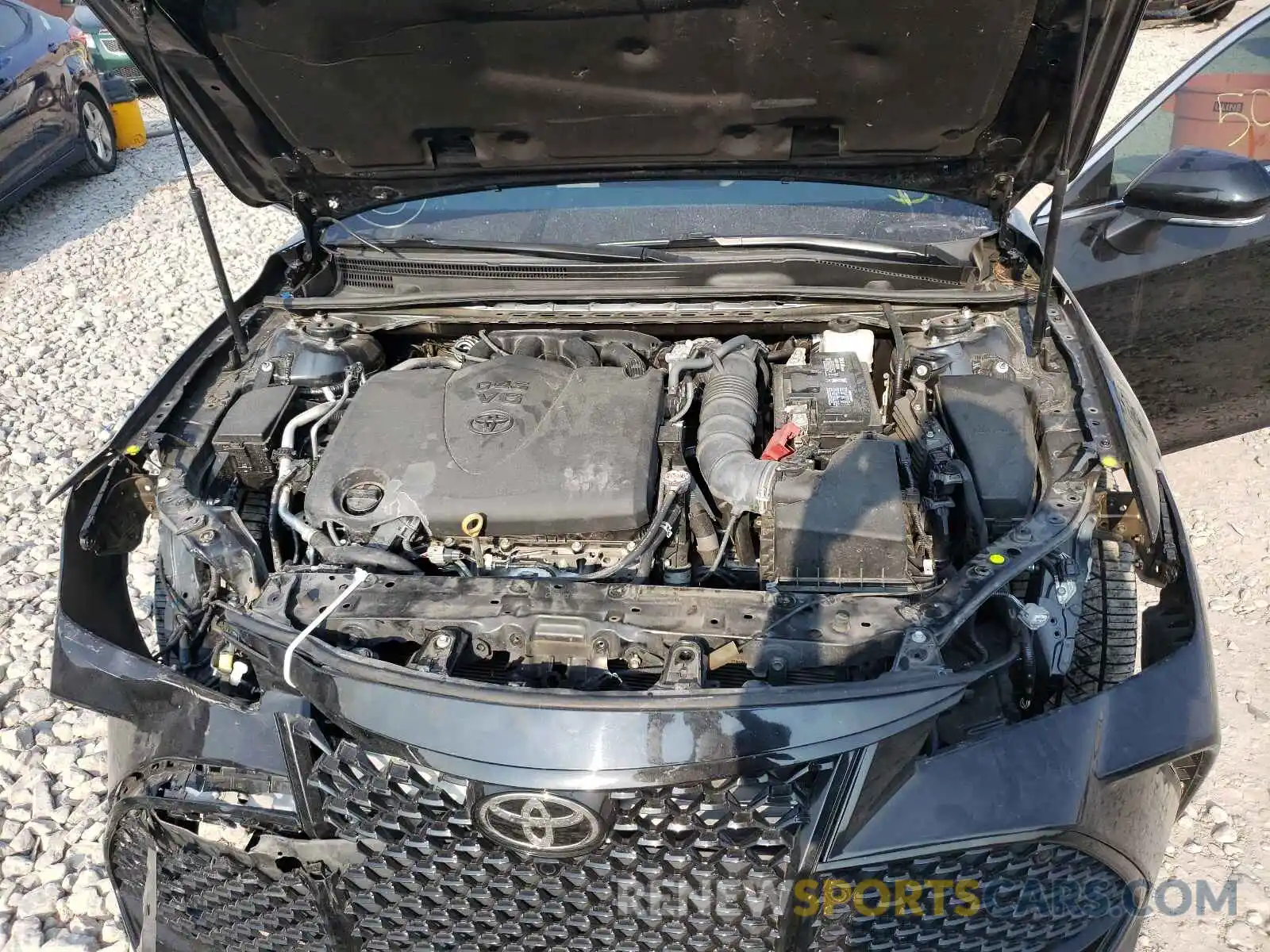 7 Photograph of a damaged car 4T1BZ1FB4KU020062 TOYOTA AVALON 2019