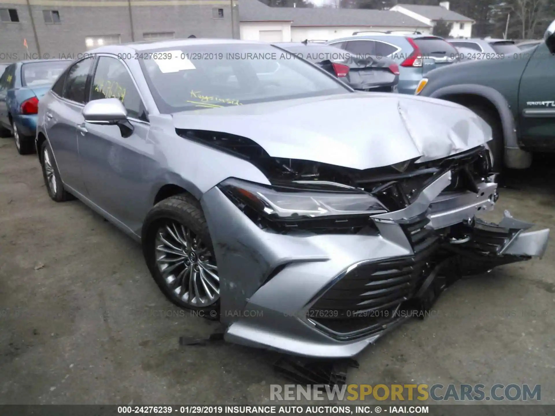 1 Photograph of a damaged car 4T1BZ1FB4KU021325 TOYOTA AVALON 2019