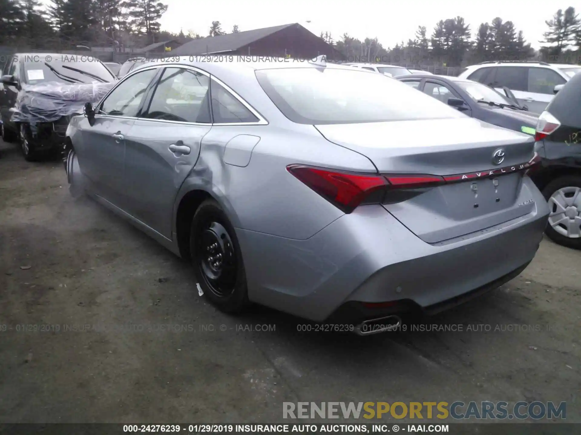 3 Photograph of a damaged car 4T1BZ1FB4KU021325 TOYOTA AVALON 2019