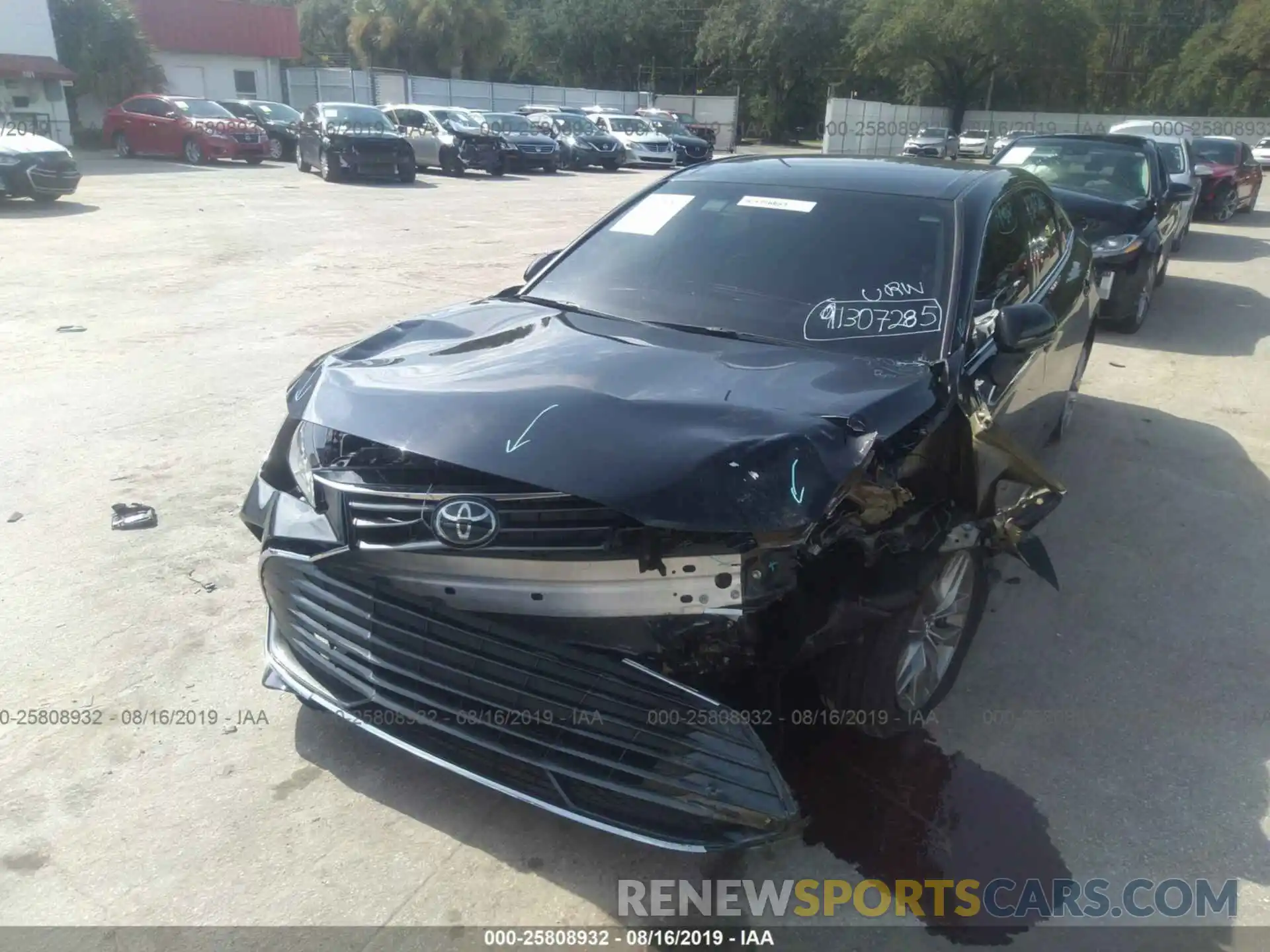 6 Photograph of a damaged car 4T1BZ1FB4KU026489 TOYOTA AVALON 2019