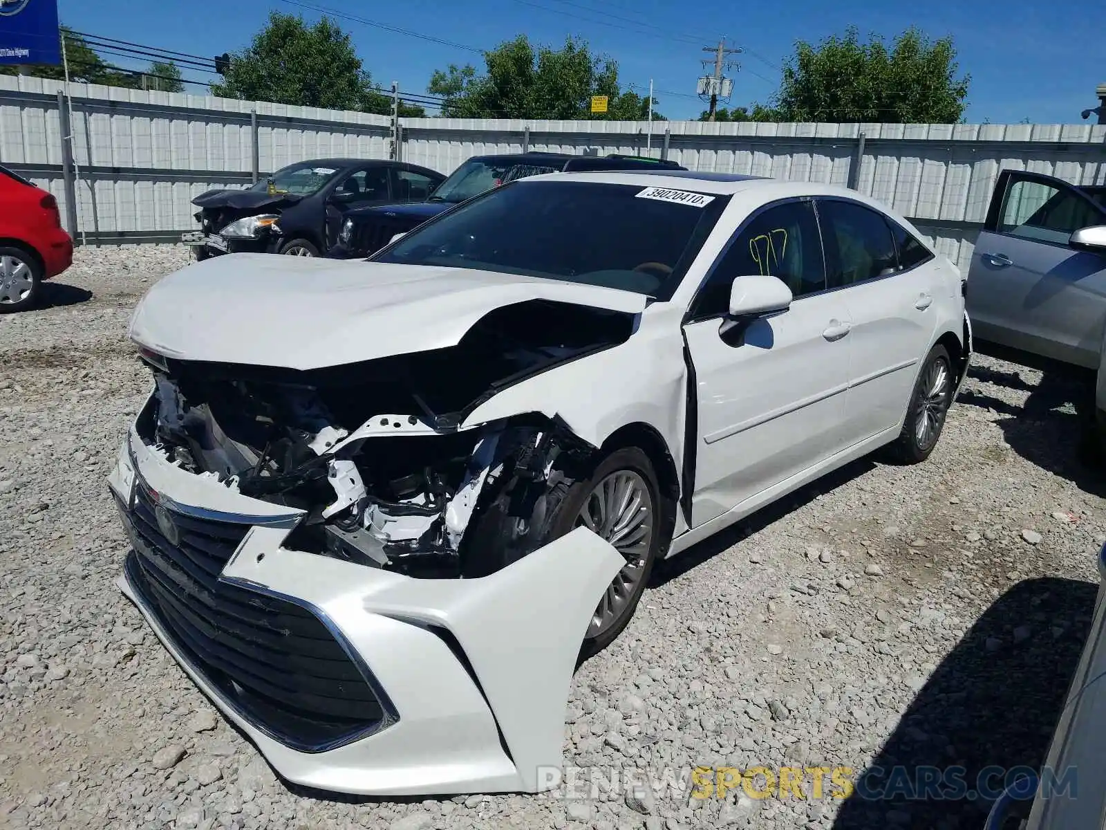 2 Фотография поврежденного автомобиля 4T1BZ1FB4KU026721 TOYOTA AVALON 2019