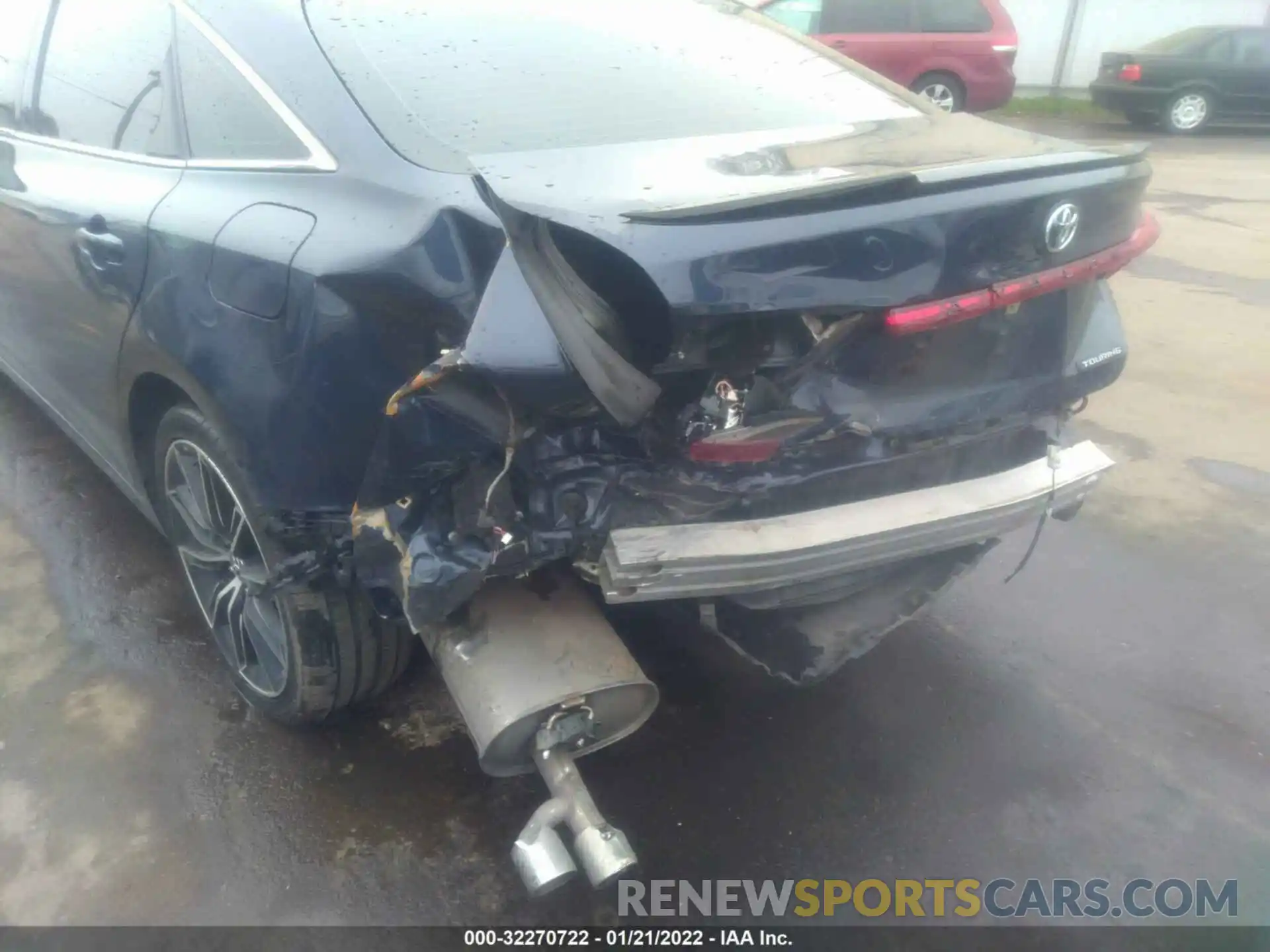 6 Photograph of a damaged car 4T1BZ1FB4KU028873 TOYOTA AVALON 2019