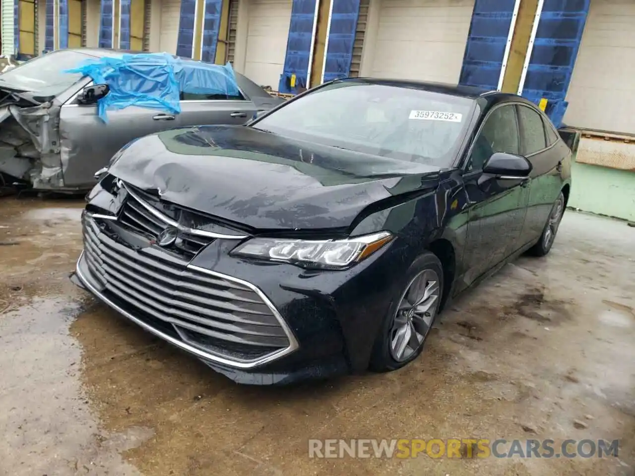 2 Photograph of a damaged car 4T1BZ1FB4KU030073 TOYOTA AVALON 2019