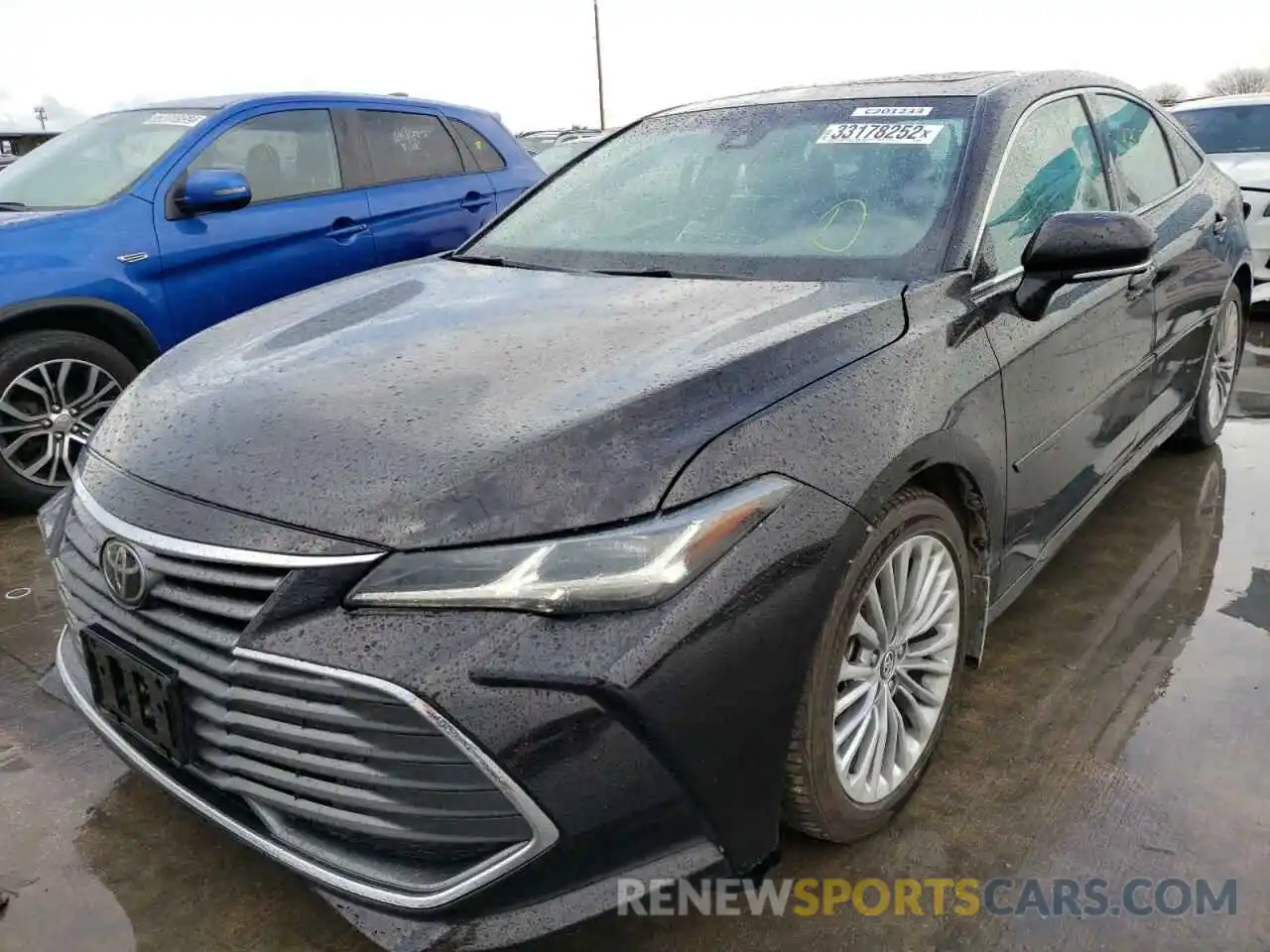 2 Photograph of a damaged car 4T1BZ1FB4KU035709 TOYOTA AVALON 2019