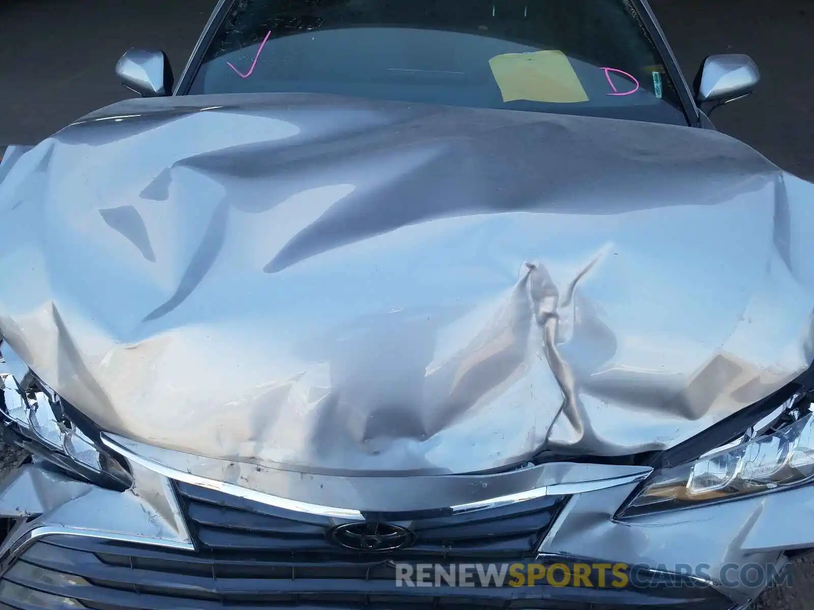 7 Photograph of a damaged car 4T1BZ1FB4KU036116 TOYOTA AVALON 2019