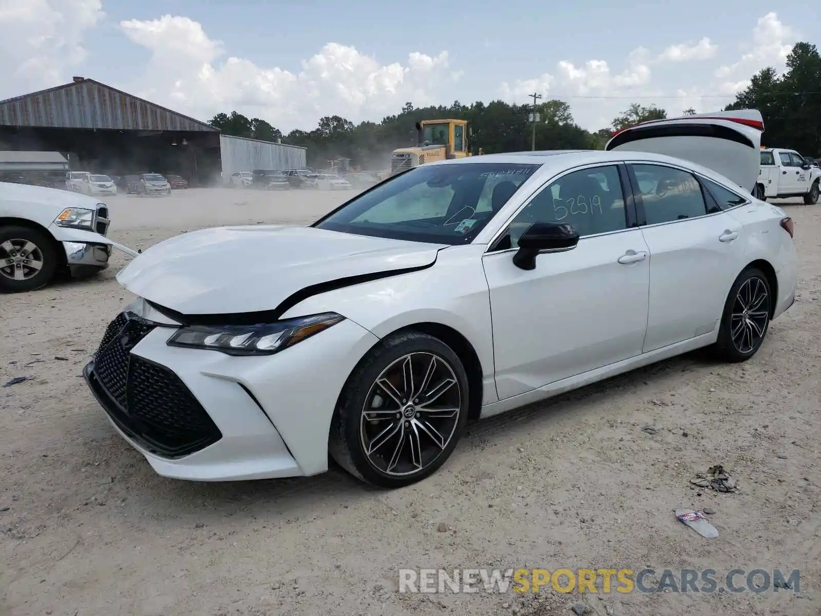 2 Photograph of a damaged car 4T1BZ1FB5KU001584 TOYOTA AVALON 2019