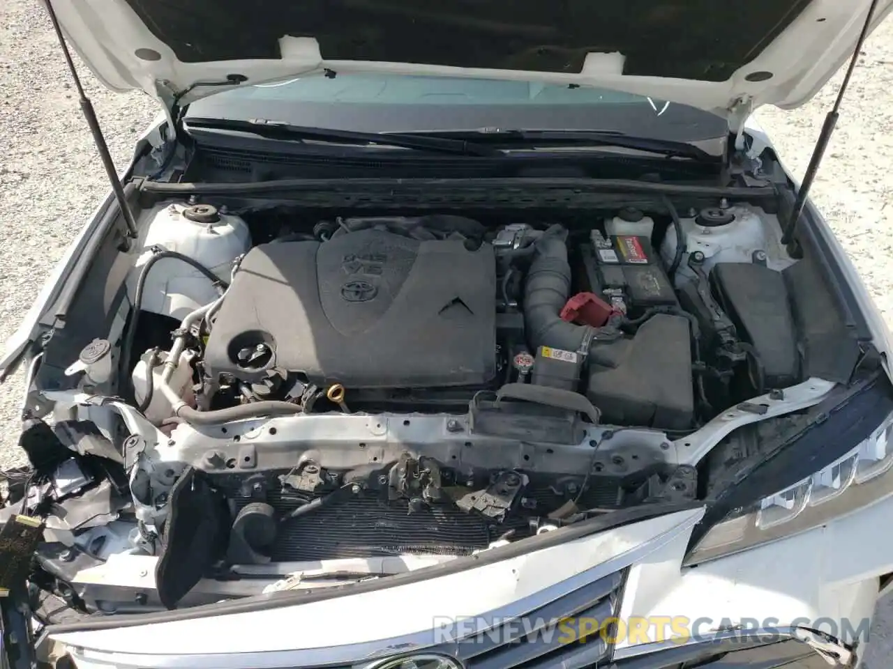 7 Photograph of a damaged car 4T1BZ1FB5KU001715 TOYOTA AVALON 2019