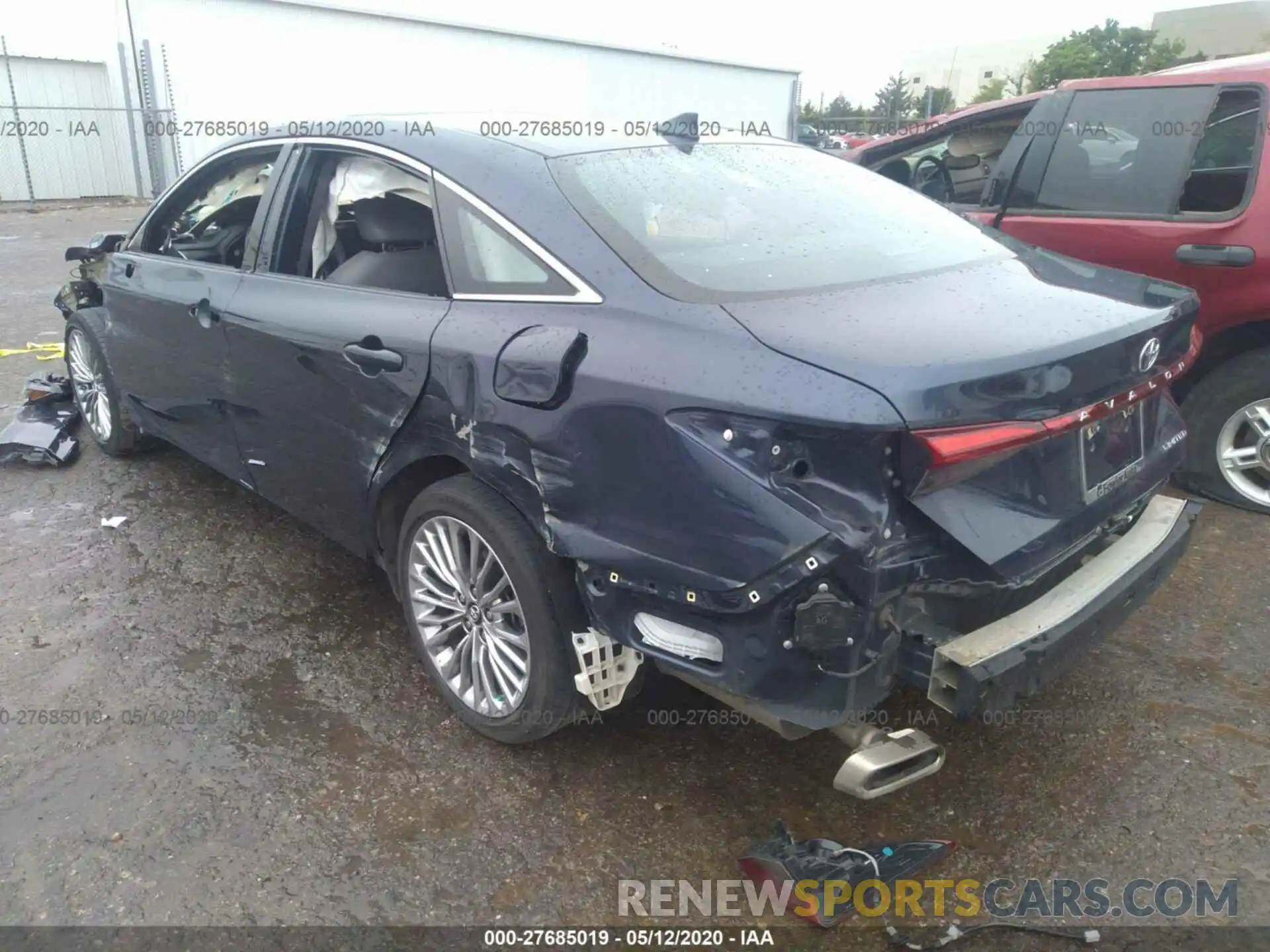 3 Photograph of a damaged car 4T1BZ1FB5KU003156 TOYOTA AVALON 2019