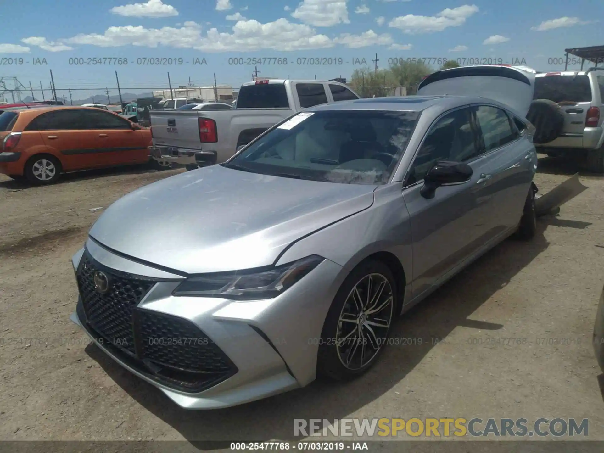 2 Photograph of a damaged car 4T1BZ1FB5KU003352 TOYOTA AVALON 2019