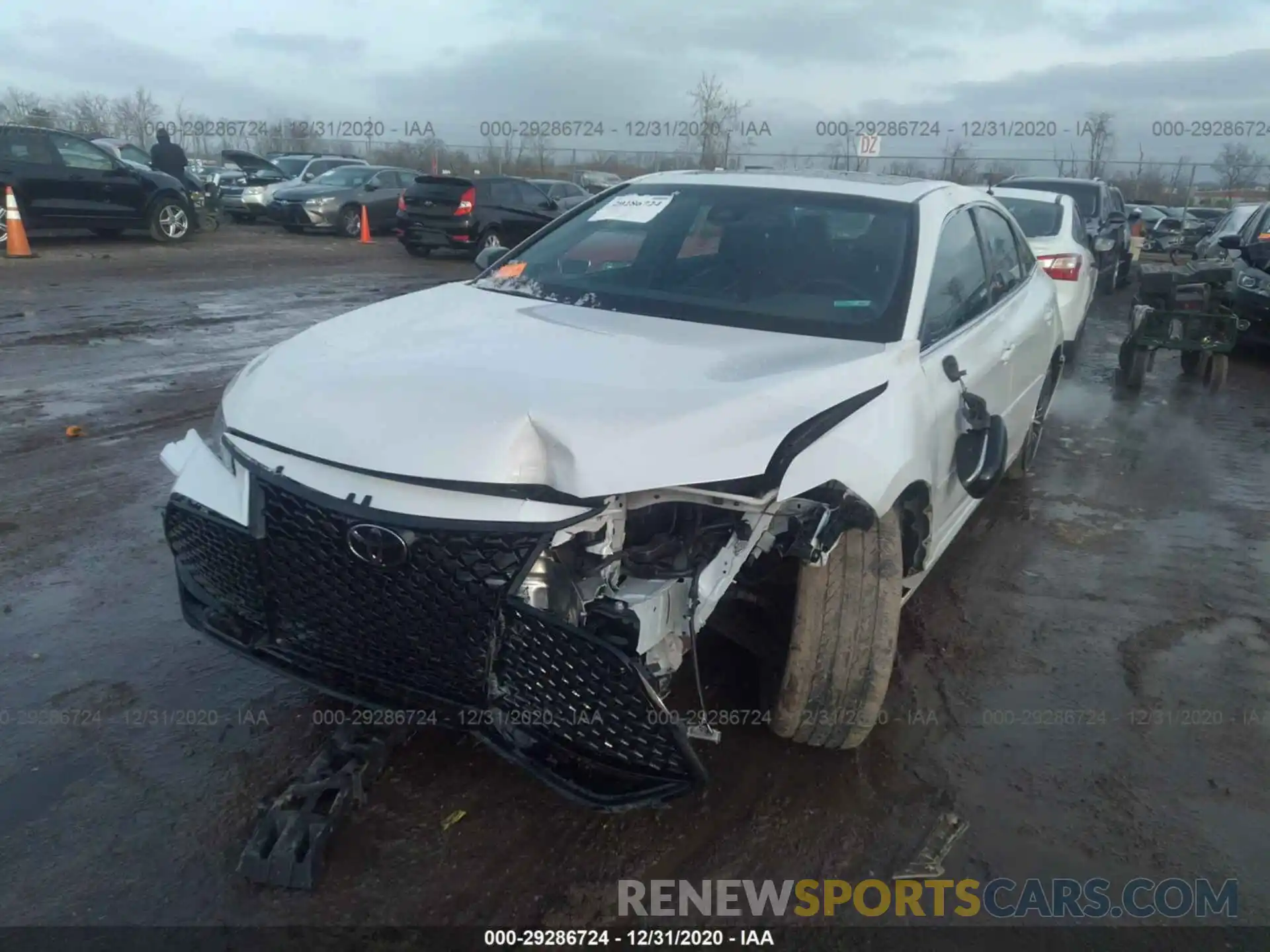 6 Photograph of a damaged car 4T1BZ1FB5KU004503 TOYOTA AVALON 2019