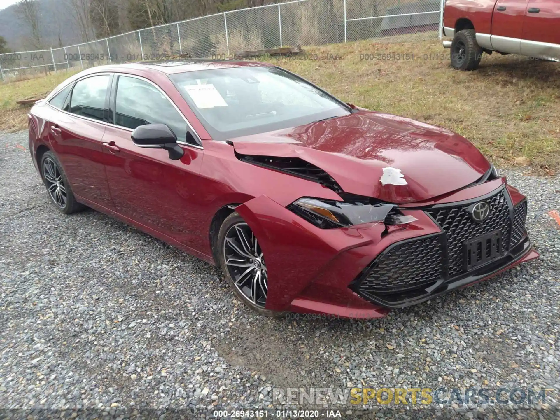 1 Photograph of a damaged car 4T1BZ1FB5KU006641 TOYOTA AVALON 2019