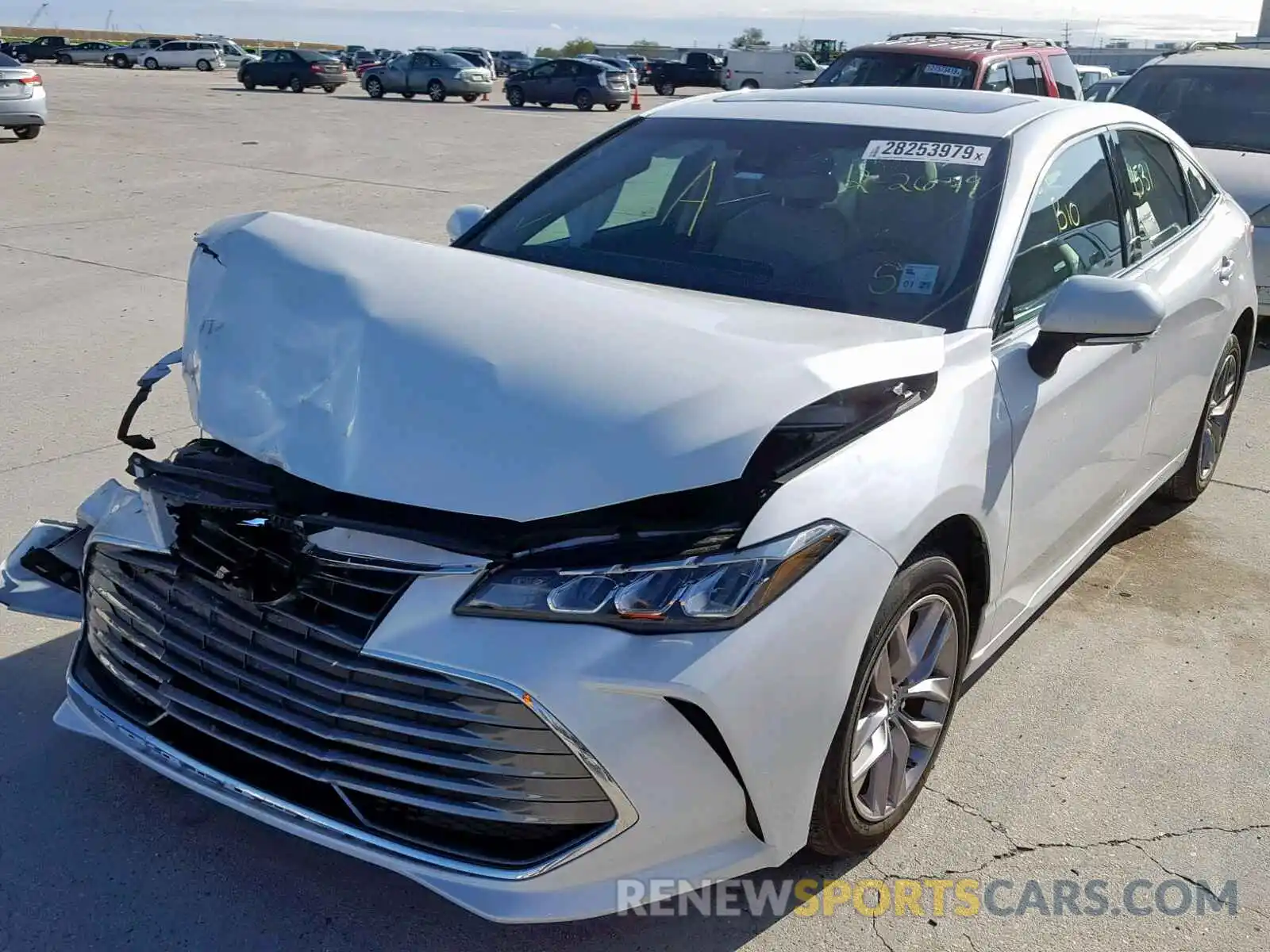 2 Photograph of a damaged car 4T1BZ1FB5KU011127 TOYOTA AVALON 2019