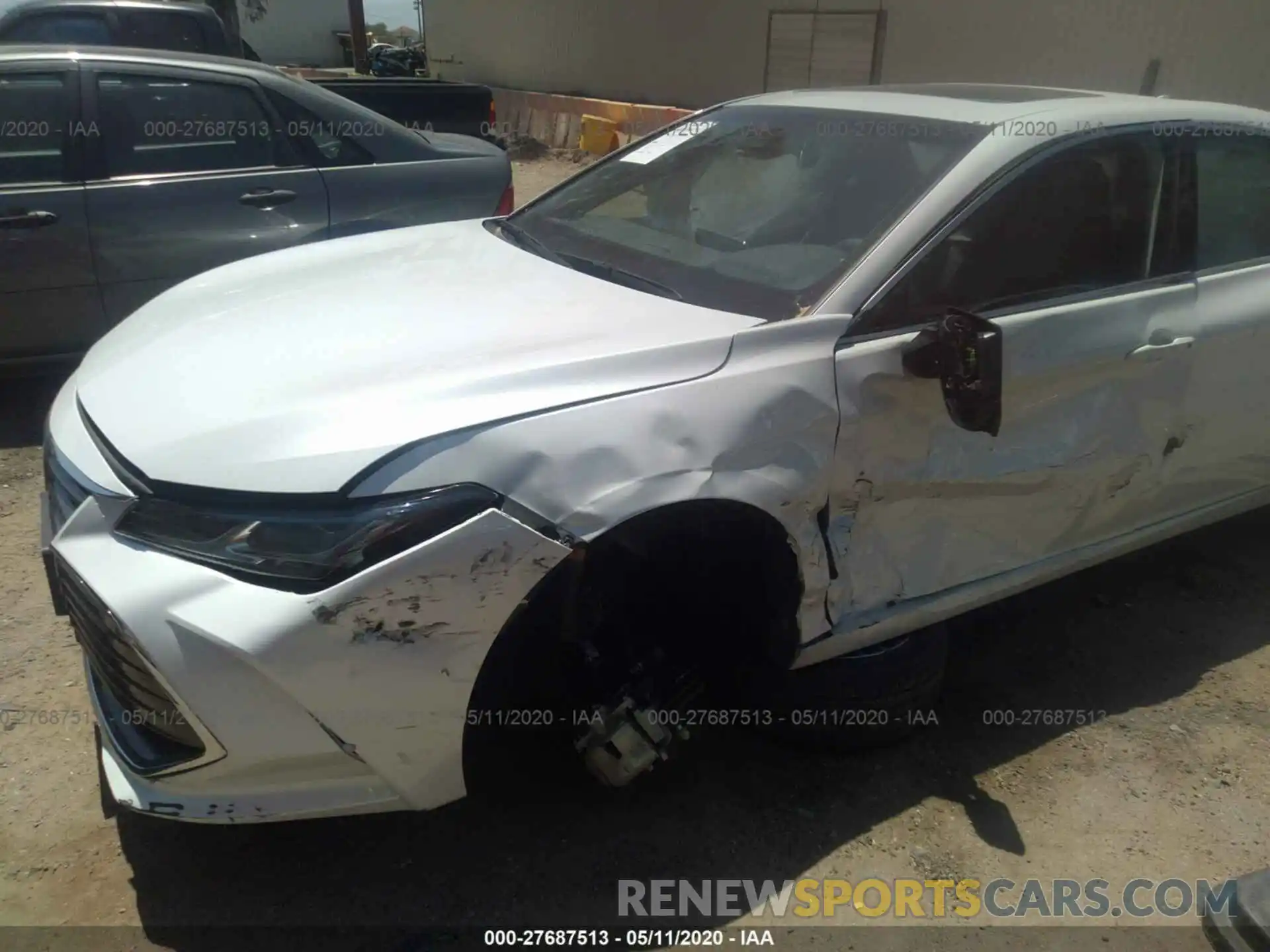 6 Photograph of a damaged car 4T1BZ1FB5KU012343 TOYOTA AVALON 2019