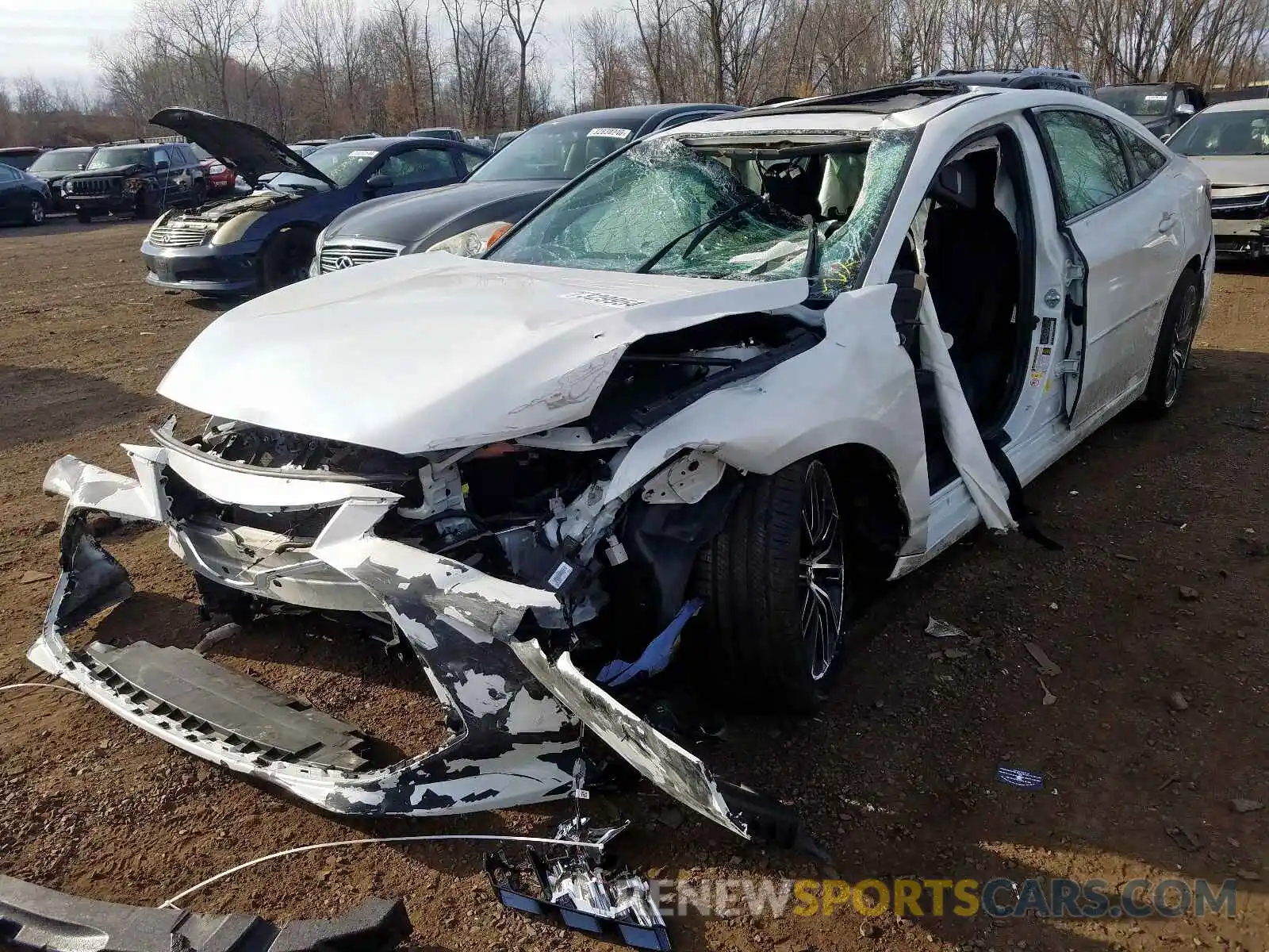 2 Photograph of a damaged car 4T1BZ1FB5KU012360 TOYOTA AVALON 2019