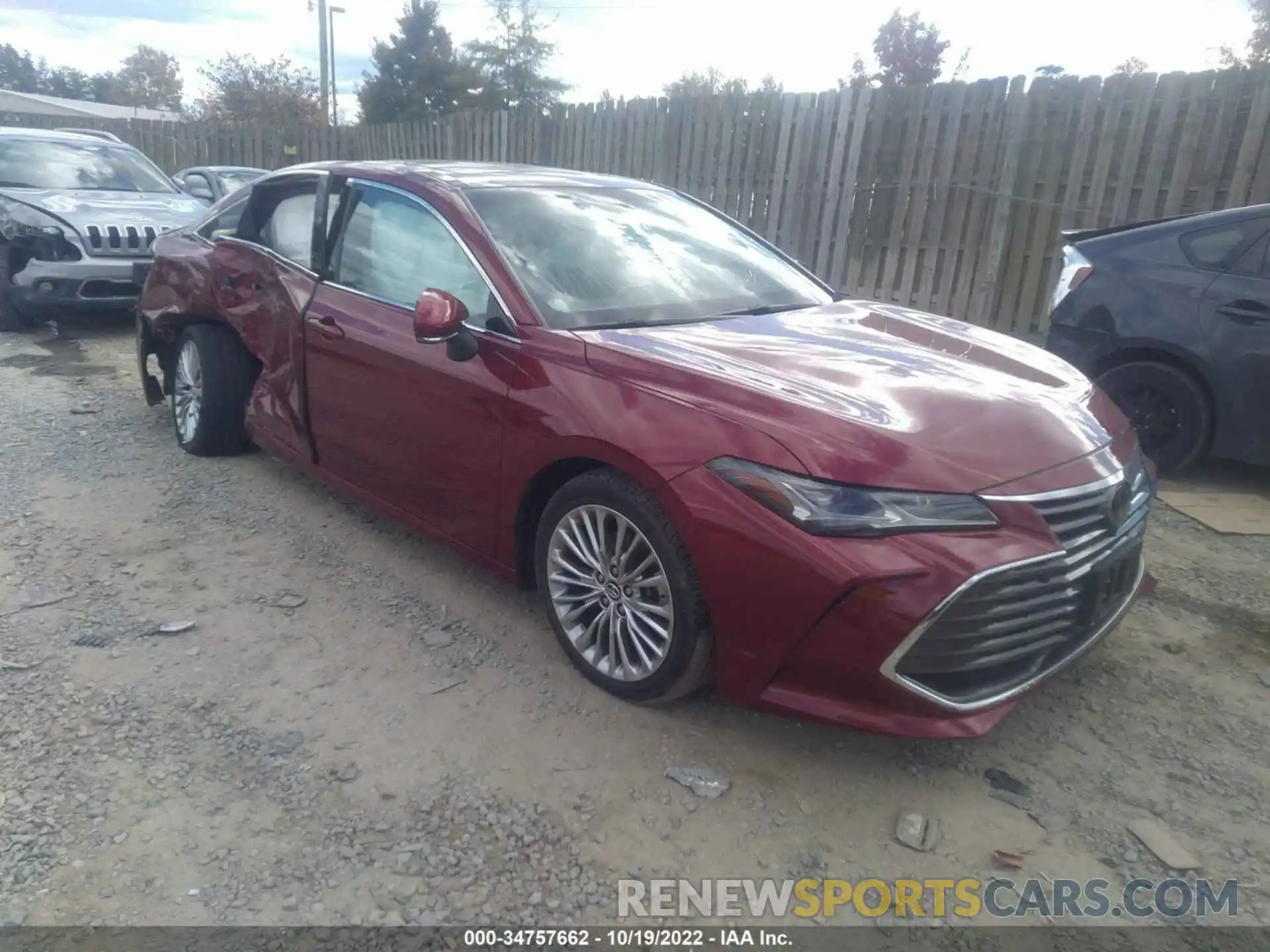 1 Фотография поврежденного автомобиля 4T1BZ1FB5KU013489 TOYOTA AVALON 2019