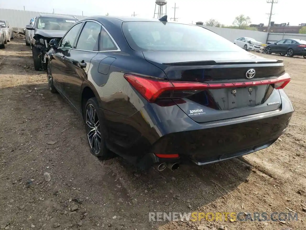 3 Photograph of a damaged car 4T1BZ1FB5KU027652 TOYOTA AVALON 2019