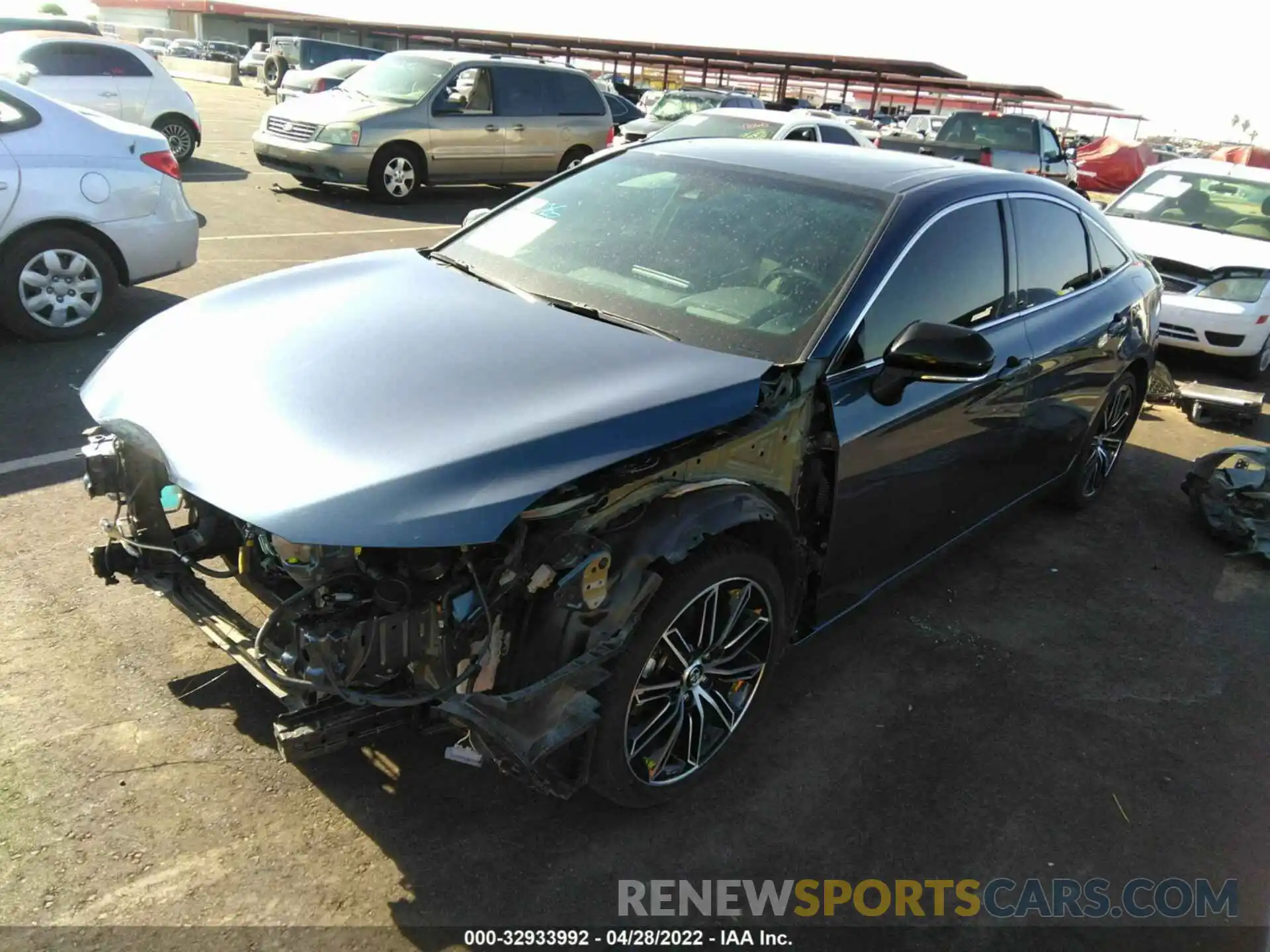 2 Photograph of a damaged car 4T1BZ1FB5KU028199 TOYOTA AVALON 2019