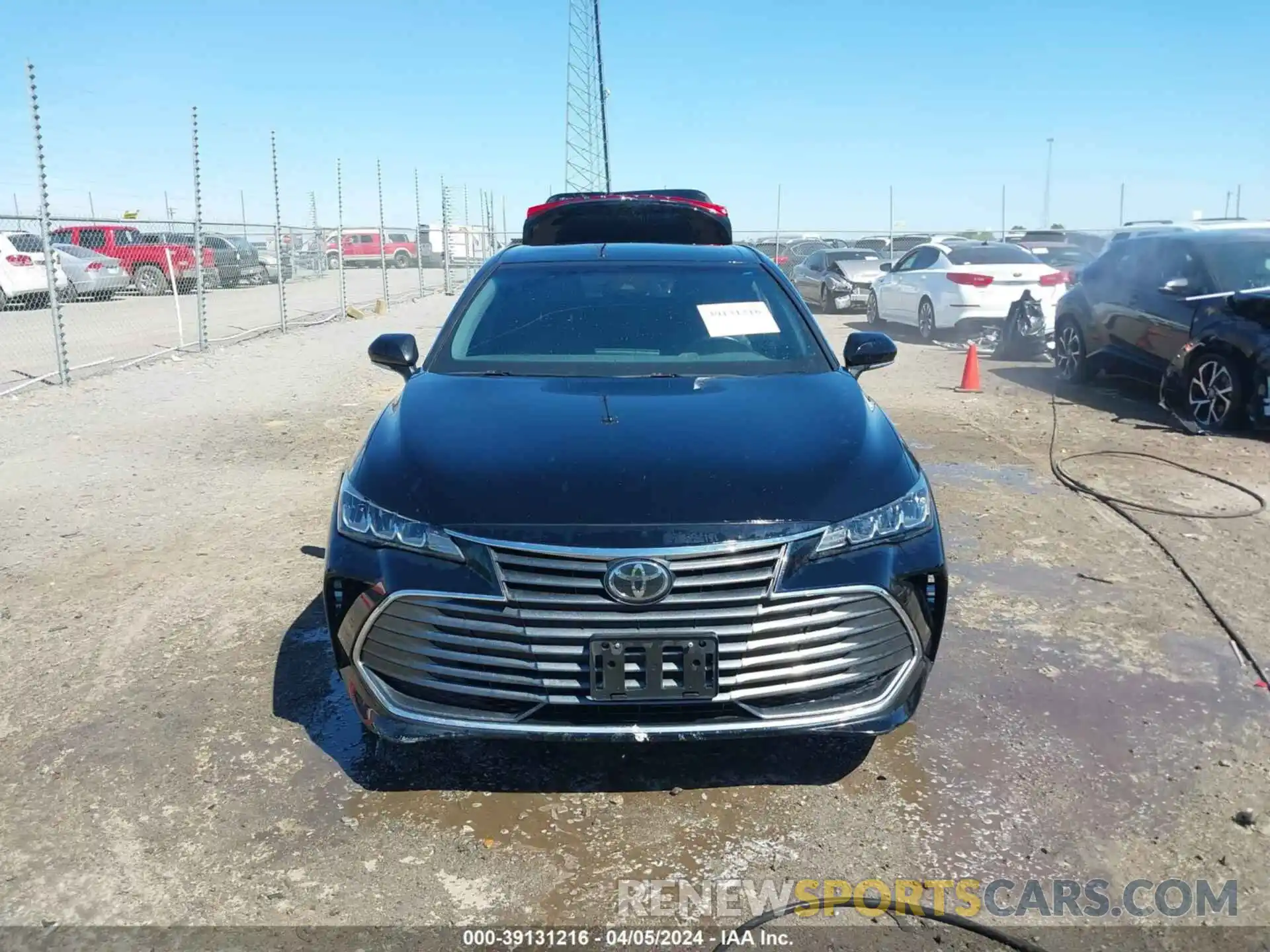 12 Photograph of a damaged car 4T1BZ1FB5KU029157 TOYOTA AVALON 2019