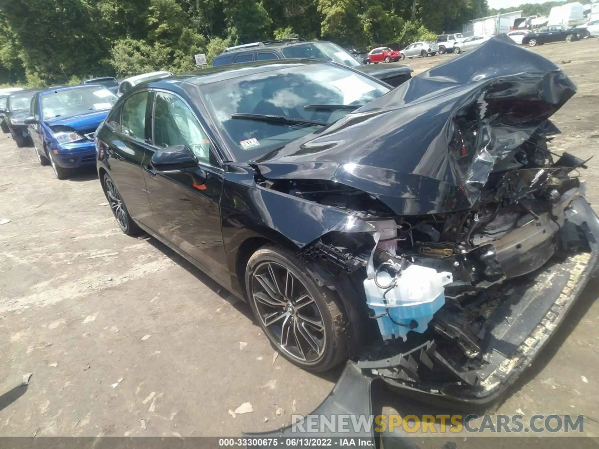 1 Photograph of a damaged car 4T1BZ1FB5KU029837 TOYOTA AVALON 2019