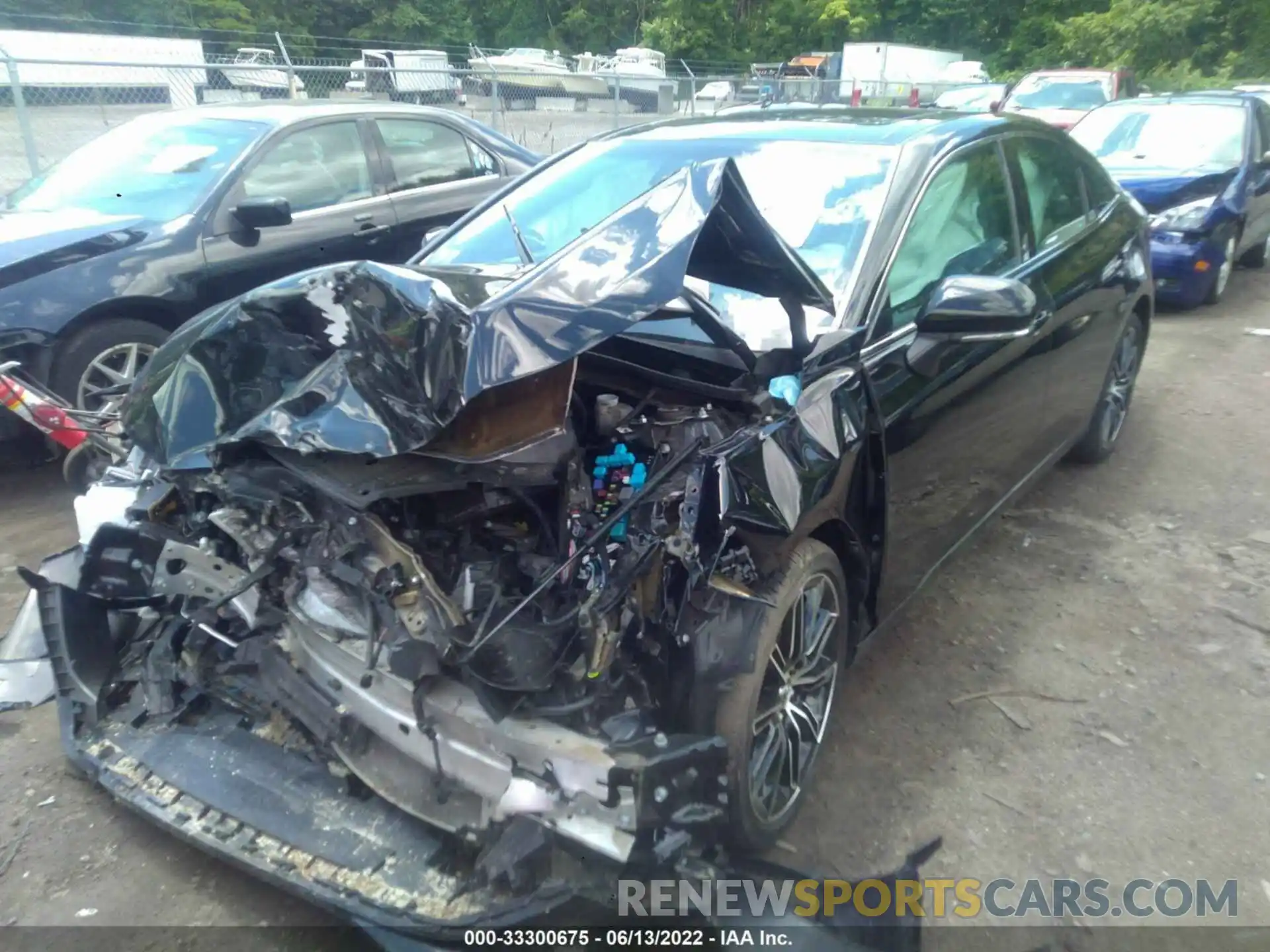 2 Photograph of a damaged car 4T1BZ1FB5KU029837 TOYOTA AVALON 2019