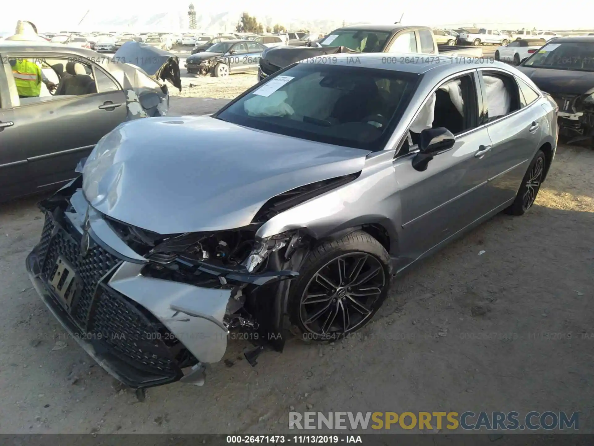 2 Photograph of a damaged car 4T1BZ1FB5KU030020 TOYOTA AVALON 2019