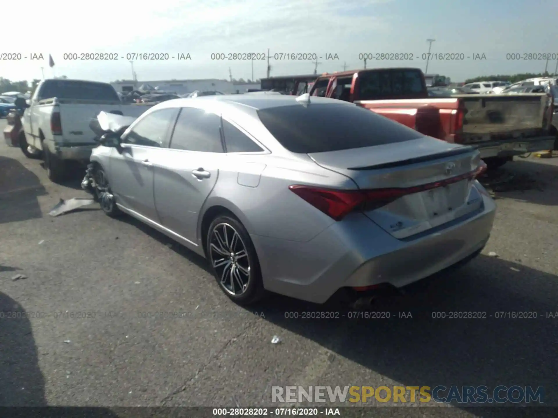 3 Photograph of a damaged car 4T1BZ1FB6KU003327 TOYOTA AVALON 2019