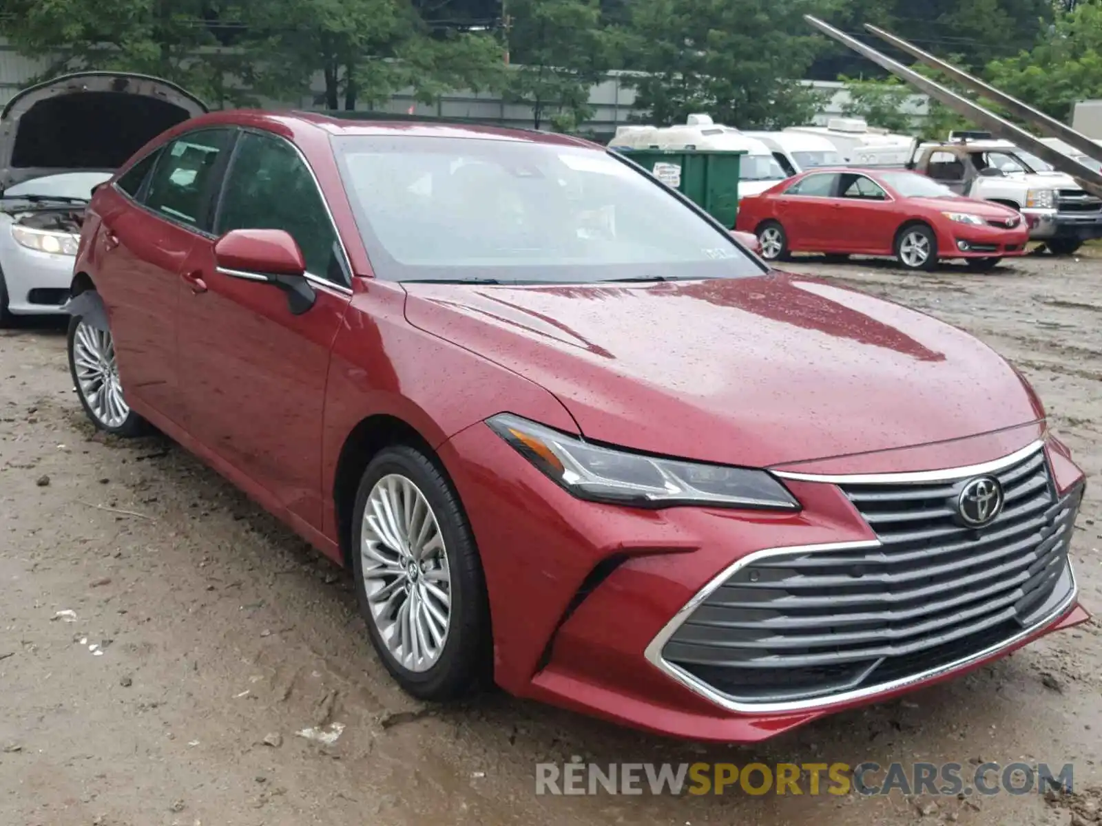 1 Photograph of a damaged car 4T1BZ1FB6KU005899 TOYOTA AVALON 2019