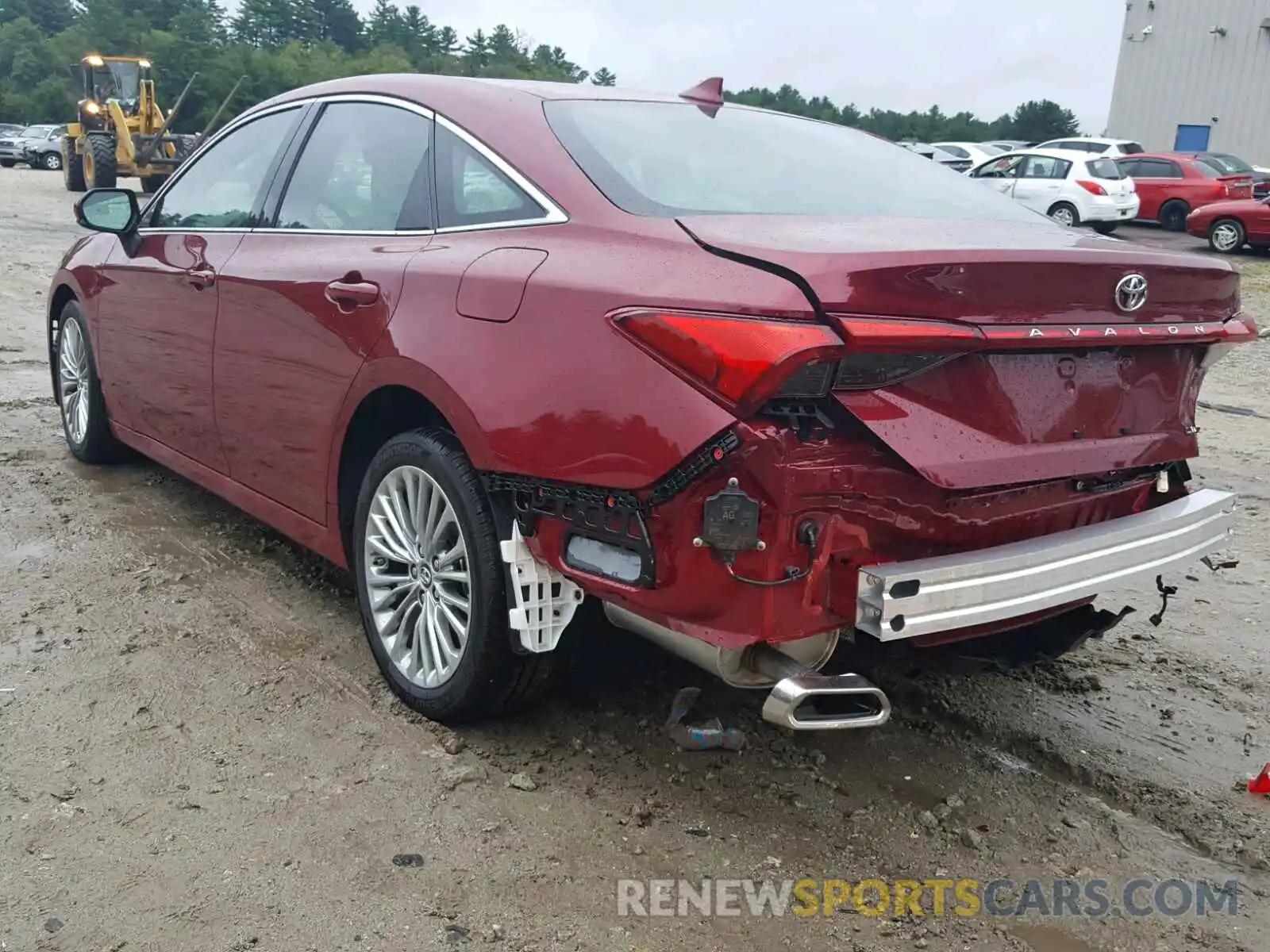 3 Photograph of a damaged car 4T1BZ1FB6KU005899 TOYOTA AVALON 2019