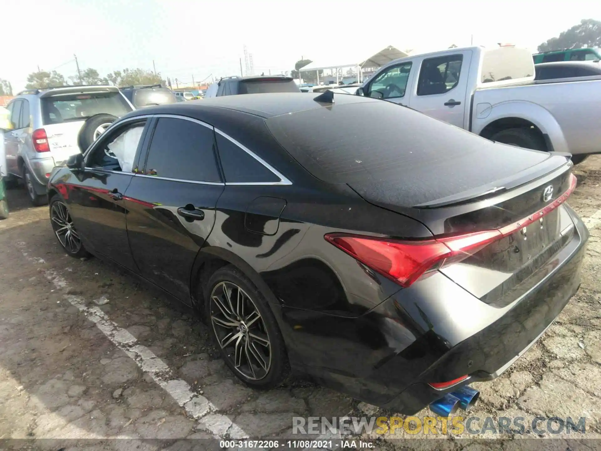 3 Photograph of a damaged car 4T1BZ1FB6KU006759 TOYOTA AVALON 2019