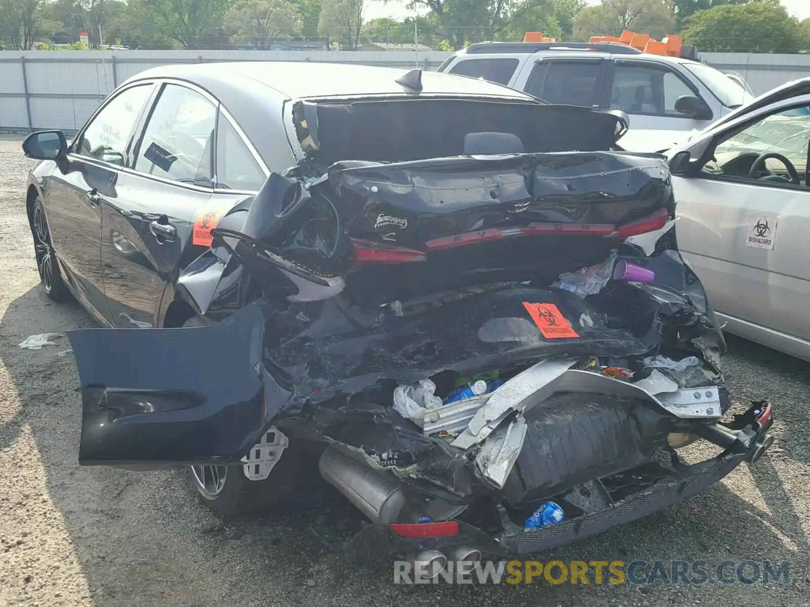 3 Photograph of a damaged car 4T1BZ1FB6KU007667 TOYOTA AVALON 2019