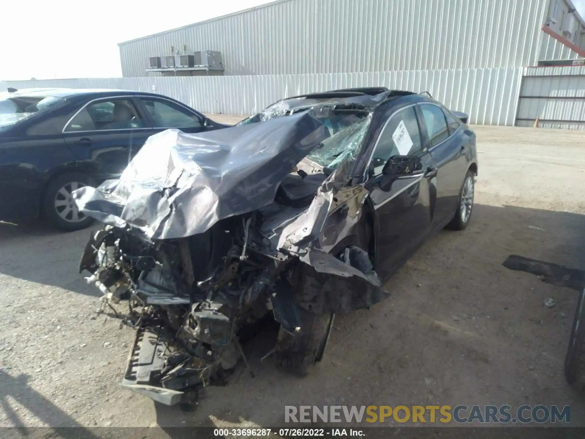 2 Photograph of a damaged car 4T1BZ1FB6KU019785 TOYOTA AVALON 2019