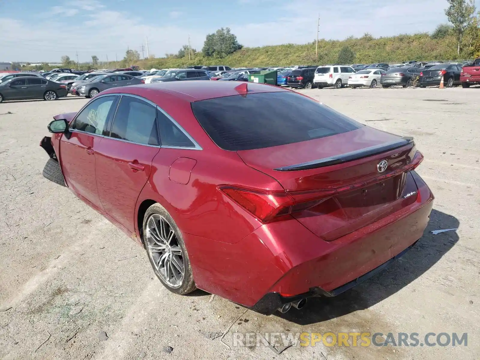 3 Photograph of a damaged car 4T1BZ1FB6KU020466 TOYOTA AVALON 2019