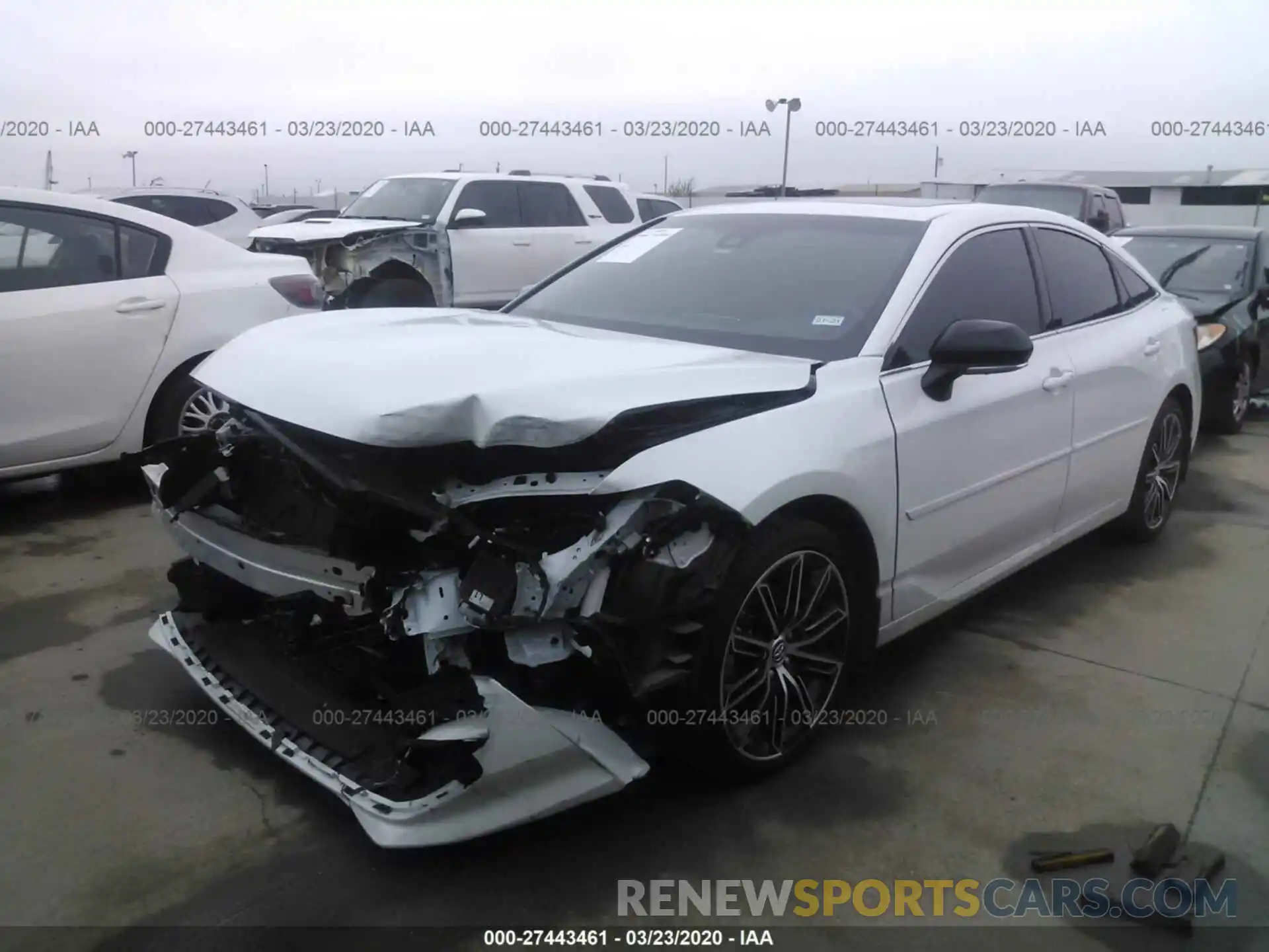 2 Photograph of a damaged car 4T1BZ1FB6KU024520 TOYOTA AVALON 2019